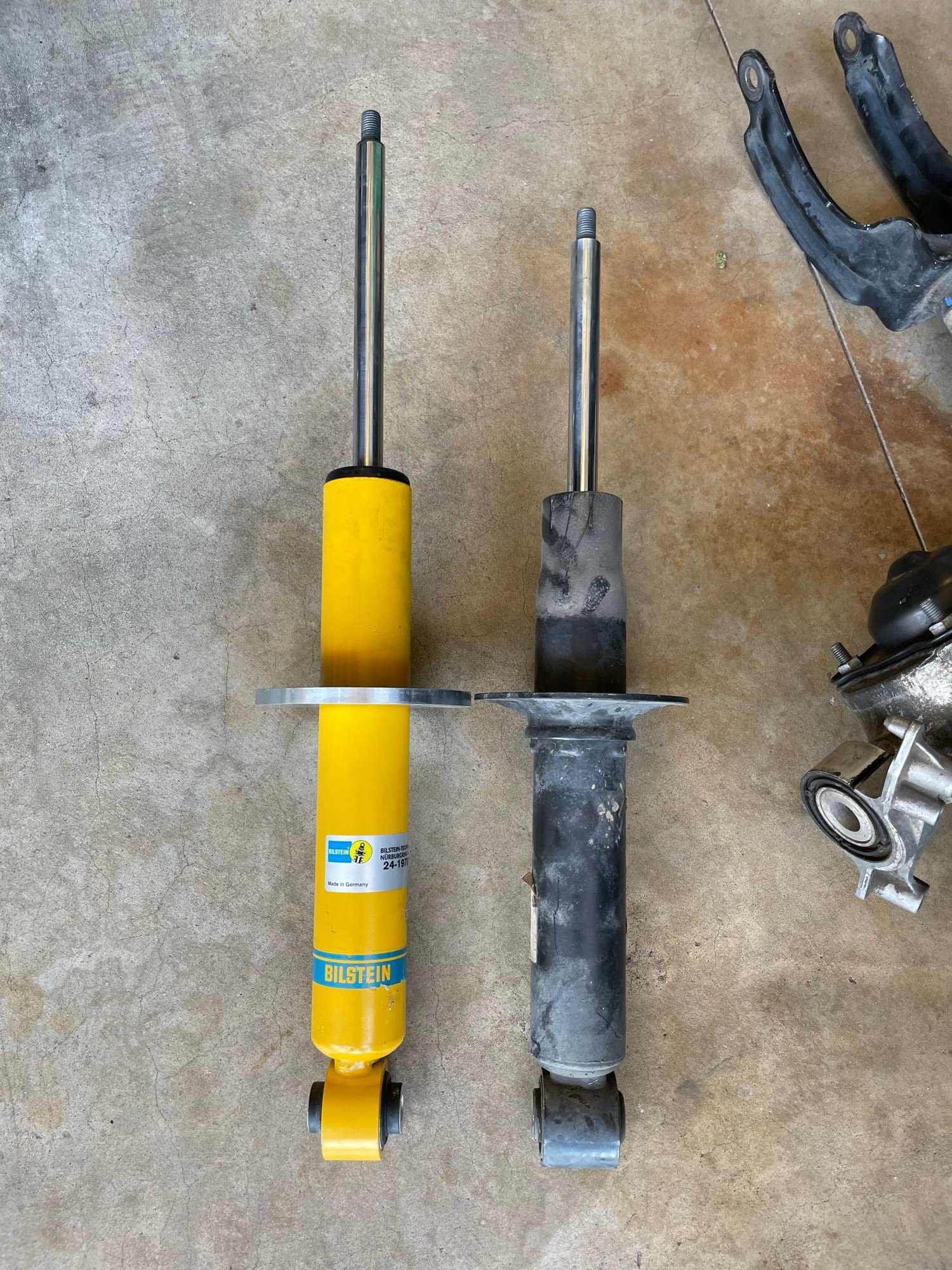 Help! Anyone Install Bilstein B6 Rear Shocks Before? - Rennlist