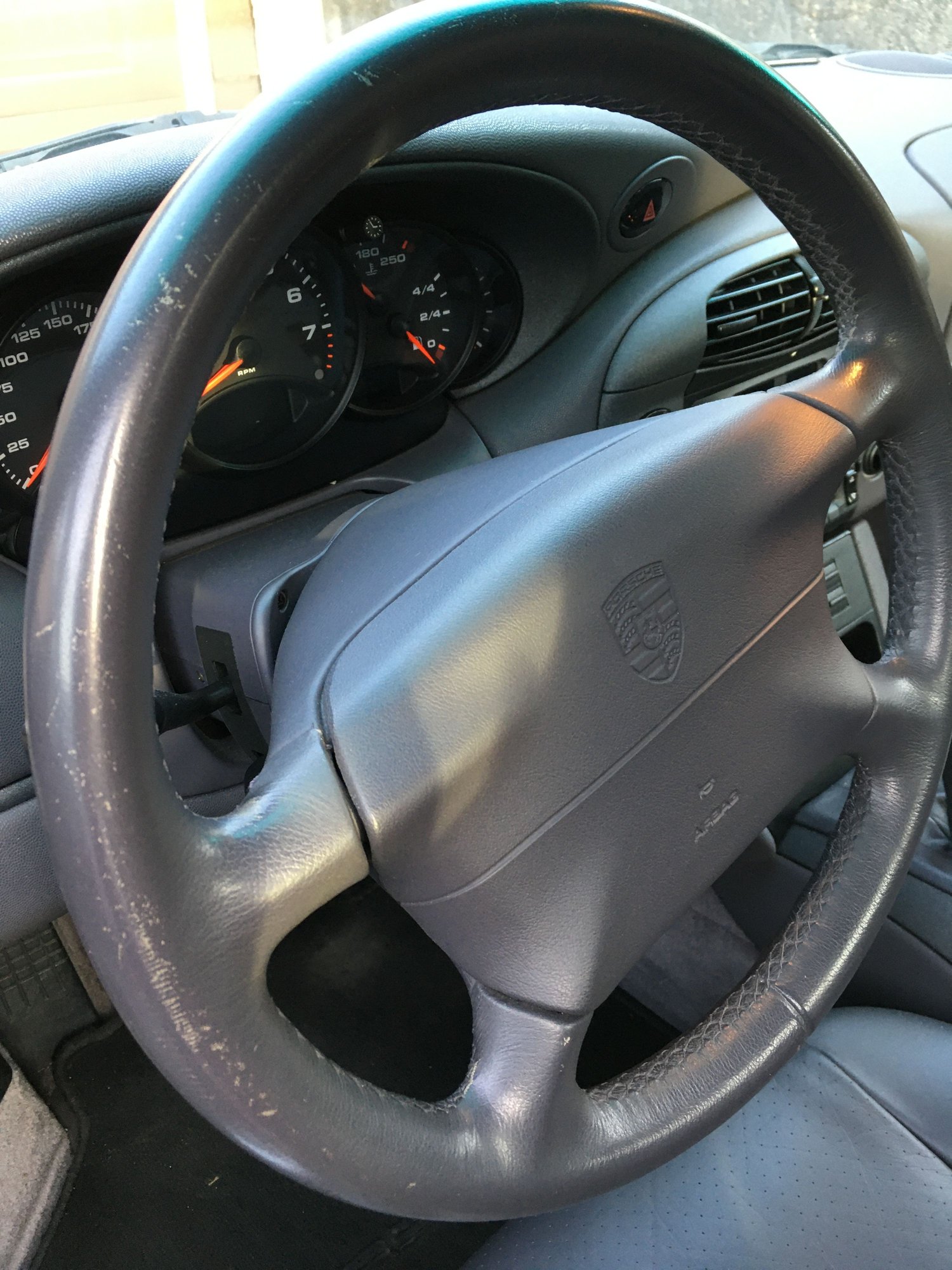 1999 Porsche 911 - 1999 Arena Red Carrera 2 w/ LN Nickies 3.6 engine rebuild - Used - VIN WP0AA2999XS621590 - 139,000 Miles - 6 cyl - 2WD - Manual - Coupe - Red - Seatac, WA 98188, United States