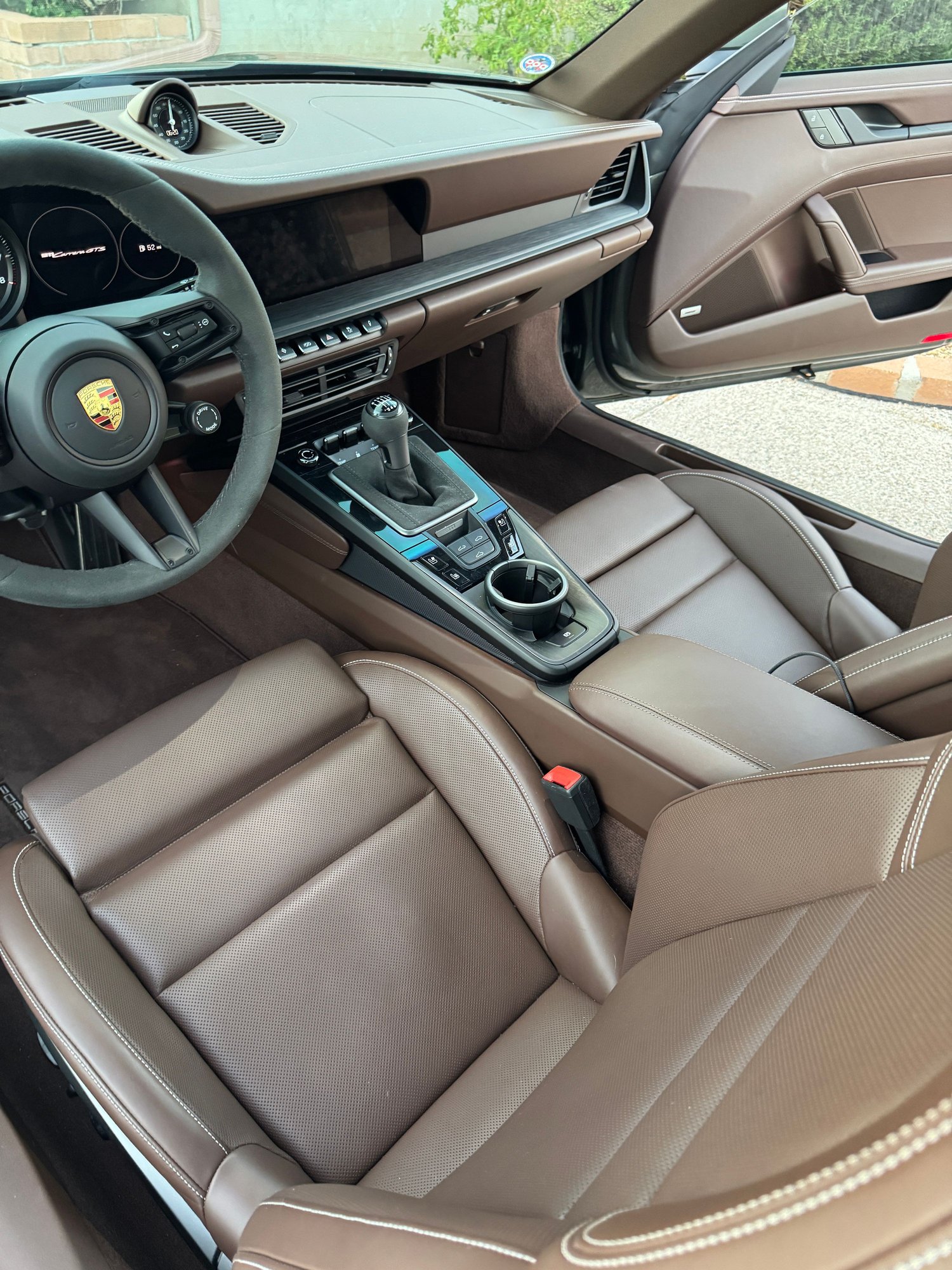 2023 Porsche 911 - 2023 Carrera GTS with manual transmission in Adventurine Green - Used - VIN WP0AB2A99PS220128 - 1,800 Miles - 6 cyl - 2WD - Manual - Coupe - Other - Tucson, AZ 85718, United States