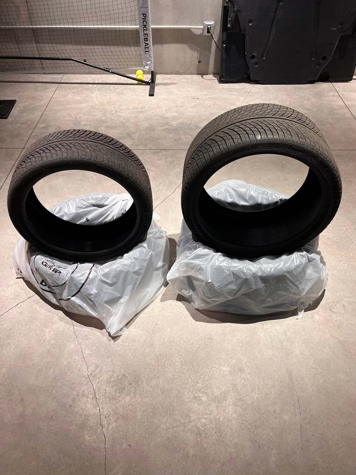 Wheels and Tires/Axles - Michelin Alpin 5 Snow Tires - 245/35-20  305/30-21 (off of a 992 GTS 4 Targa) - Used - All Years  All Models - Incline Village, NV 89451, United States