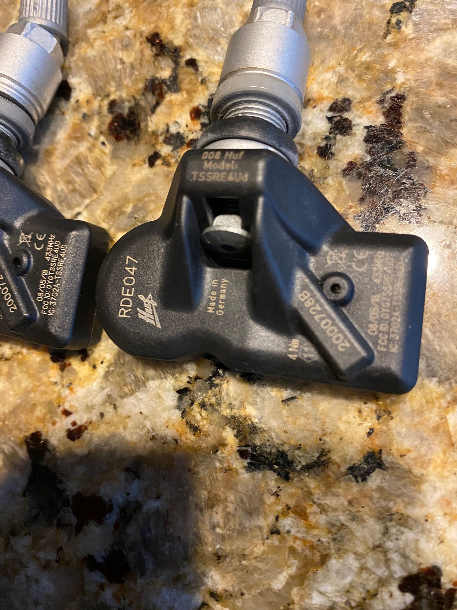 Wheels and Tires/Axles - 991.2 TPMS set - Used - 2018 to 2021 Porsche 911 - Greensboro, NC 27401, United States