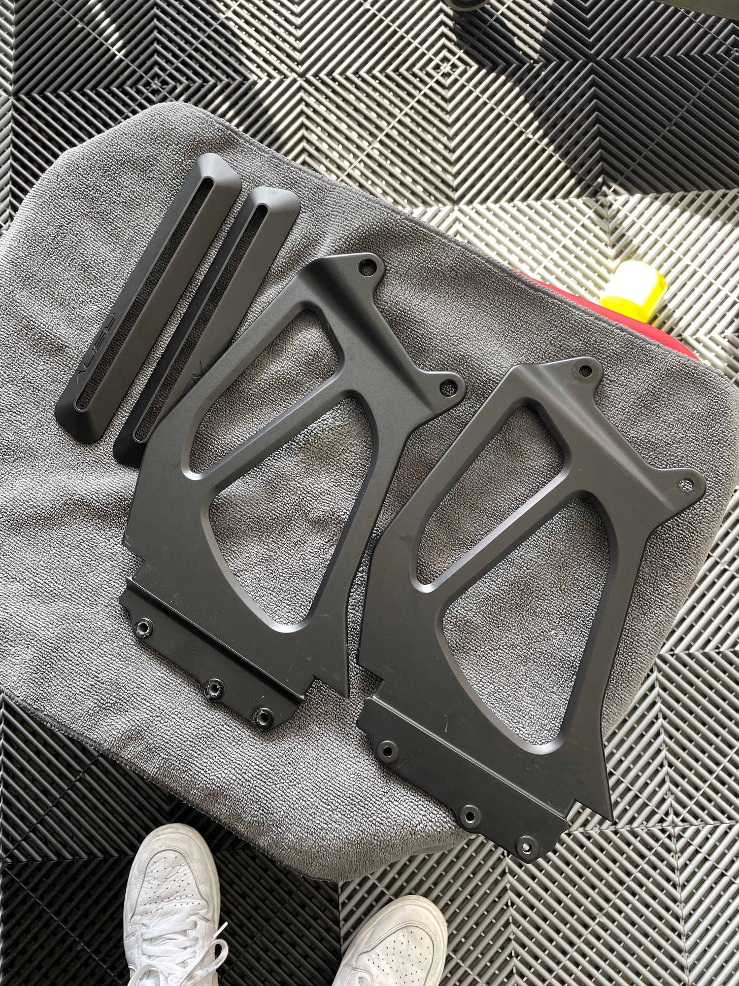 Exterior Body Parts - RSNV Cayman GT4 Wing Risers (Like New) - Used - Atlanta, GA 30305, United States