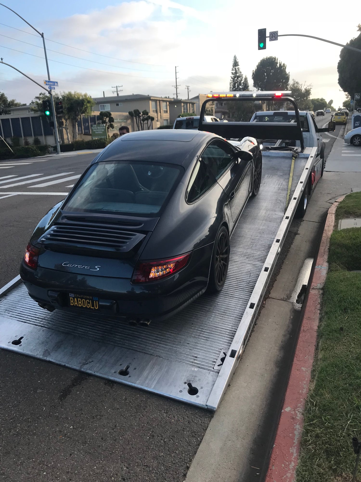 2007 Porsche 911 - 2007 Porsche 911 (997.1) S - WAS almost track ready (Cylinder Scoring) AS IS - Used - VIN WP0AB299X7S731755 - 127,500 Miles - 6 cyl - 2WD - Manual - Coupe - Gray - San Diego, CA 92109, United States