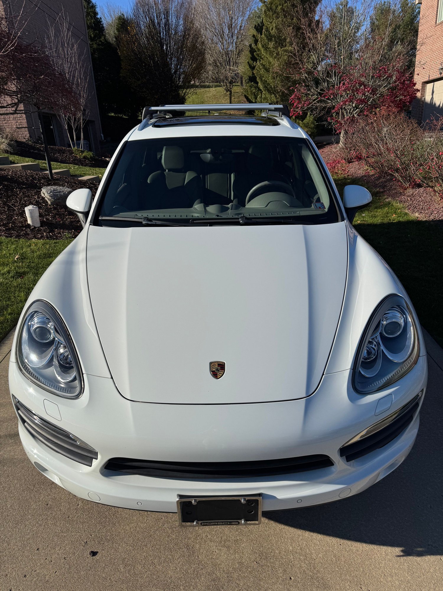 2013 Porsche Cayenne - 2013 Porsche Cayenne Diesel - RARE w/ air suspension + PASM and more - recent maint. - Used - VIN WP1AF2A28DLA38089 - 108,400 Miles - 6 cyl - AWD - Automatic - SUV - White - Pittsburgh, PA 15367, United States