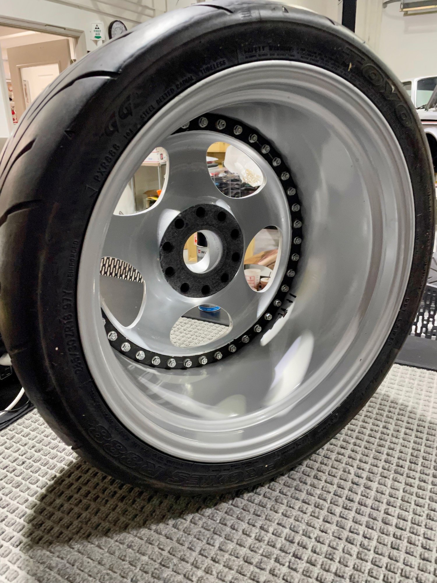 Wheels and Tires/Axles - Porsche 993 Supercup 18" Wheels by Speedline (Two Sets) - Used - 0  All Models - Keswick, VA 22947, United States