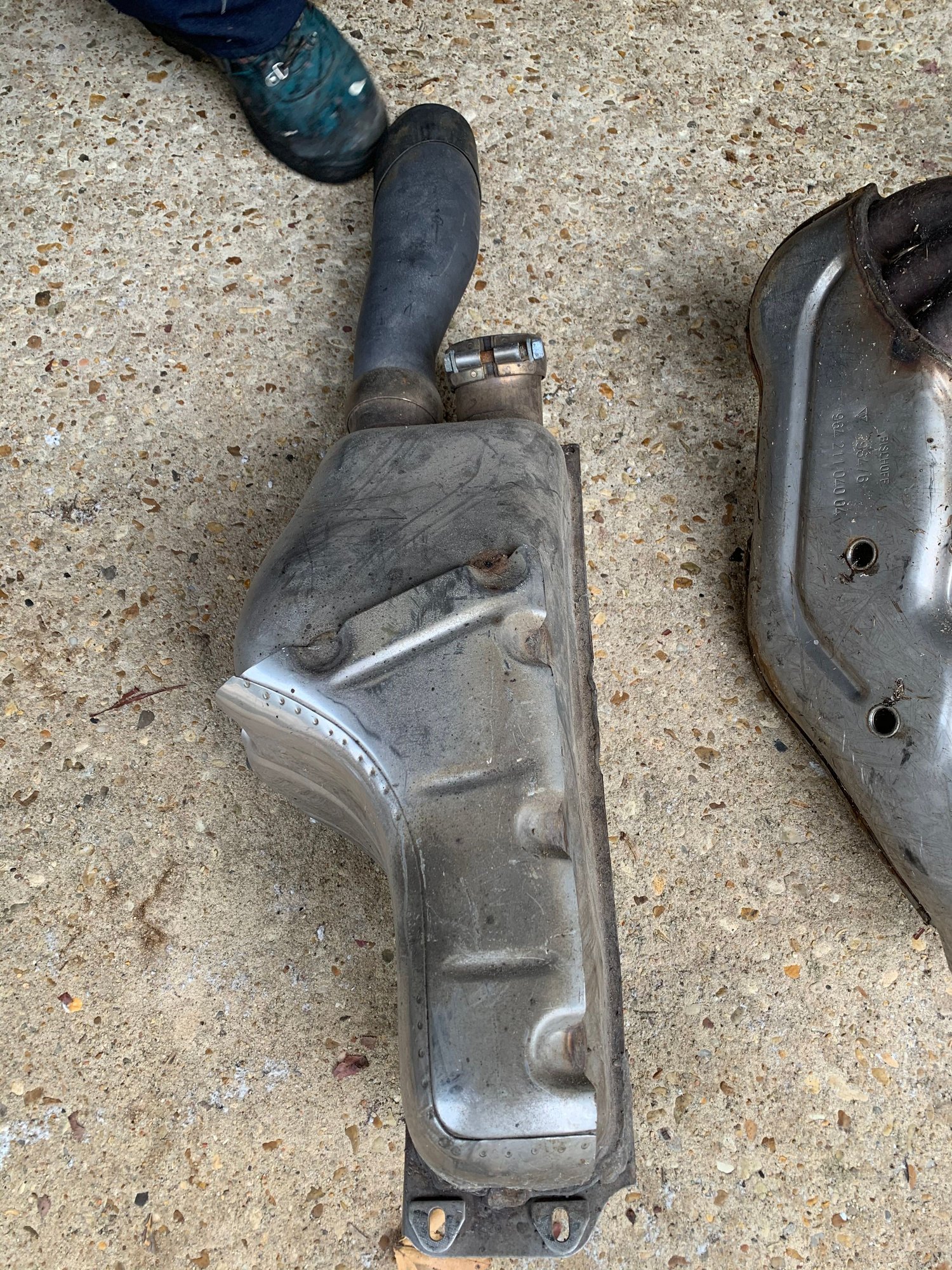 Engine - Exhaust - 1992 - 911 Cab   Complete OEM Factory Exhaust System - Used - 1992 Porsche 911 - New Orleans, LA 70119, United States