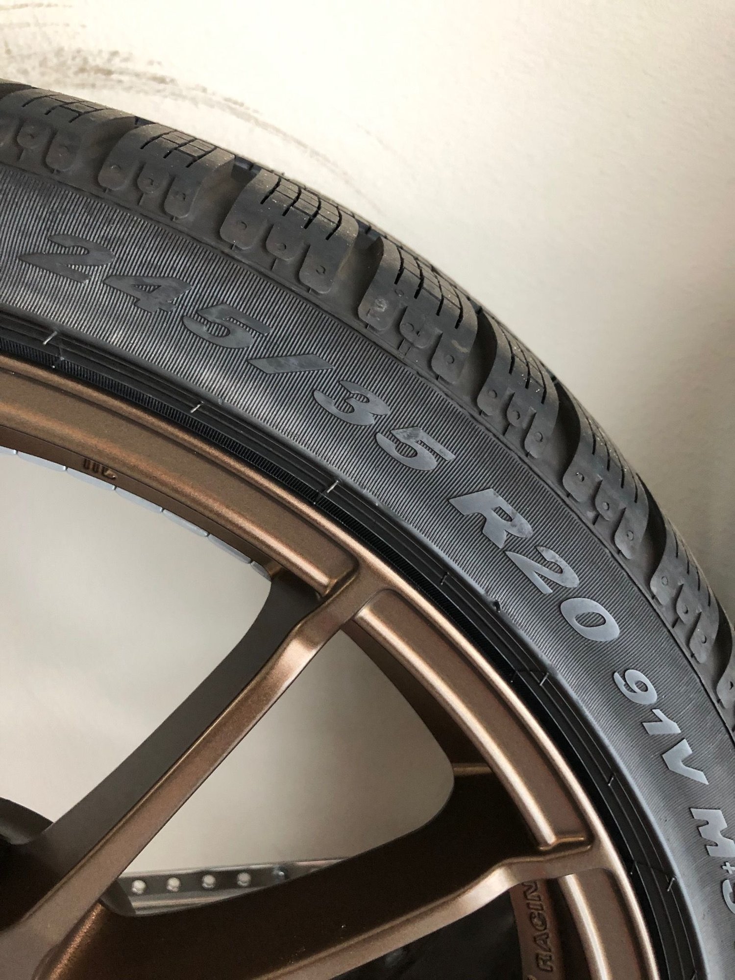 Wheels and Tires/Axles - OZ Racing Centerlock wheel and winter tires set for Turbo, TurboS, GT3 - Used - 2017 to 2019 Porsche 911 - Seattle, WA 98116, United States