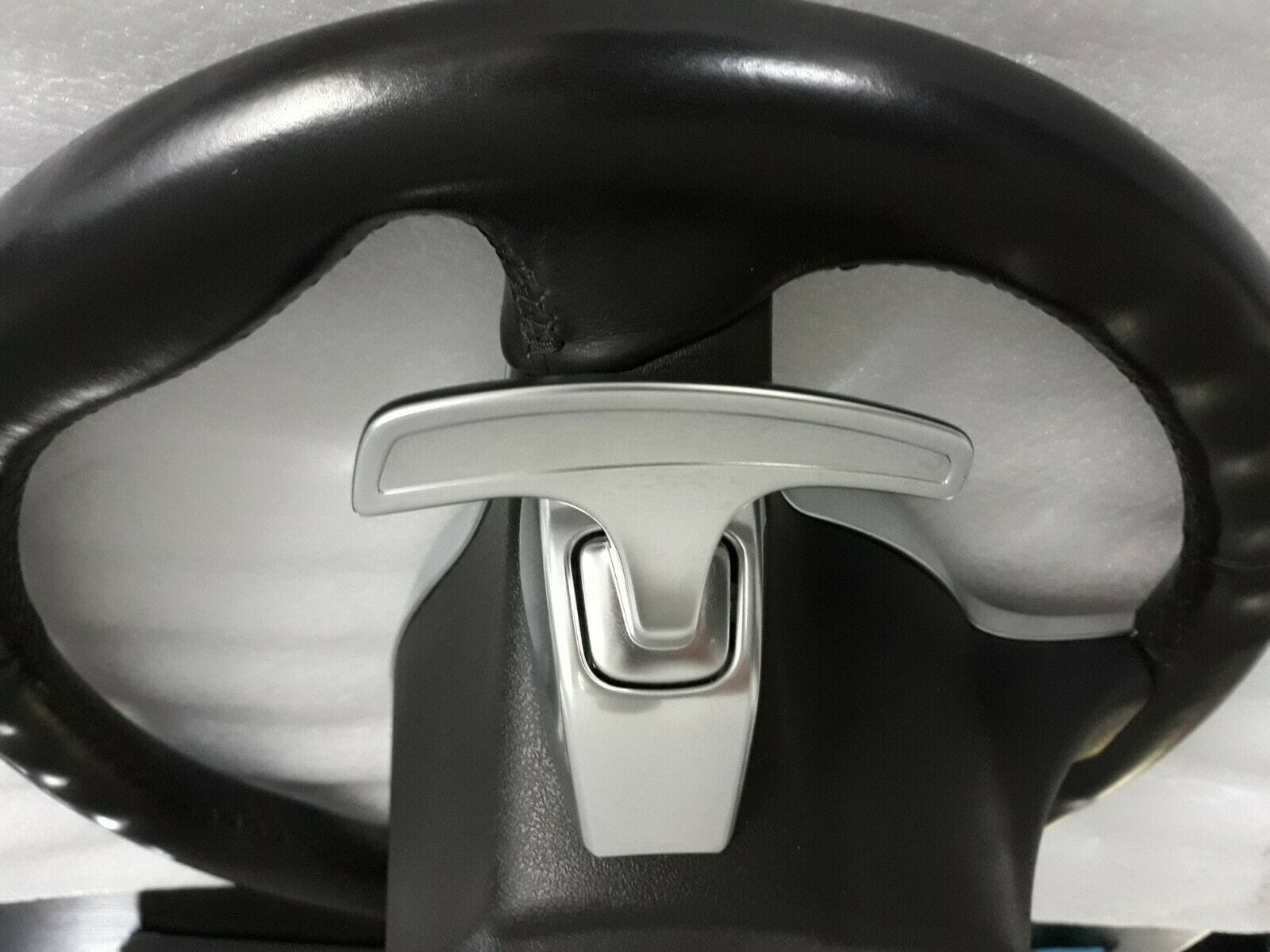 Steering/Suspension - OEM sport design steering wheel (with paddles) for 991, 997, 981, 987 - like new - Used - 9400, Belgium