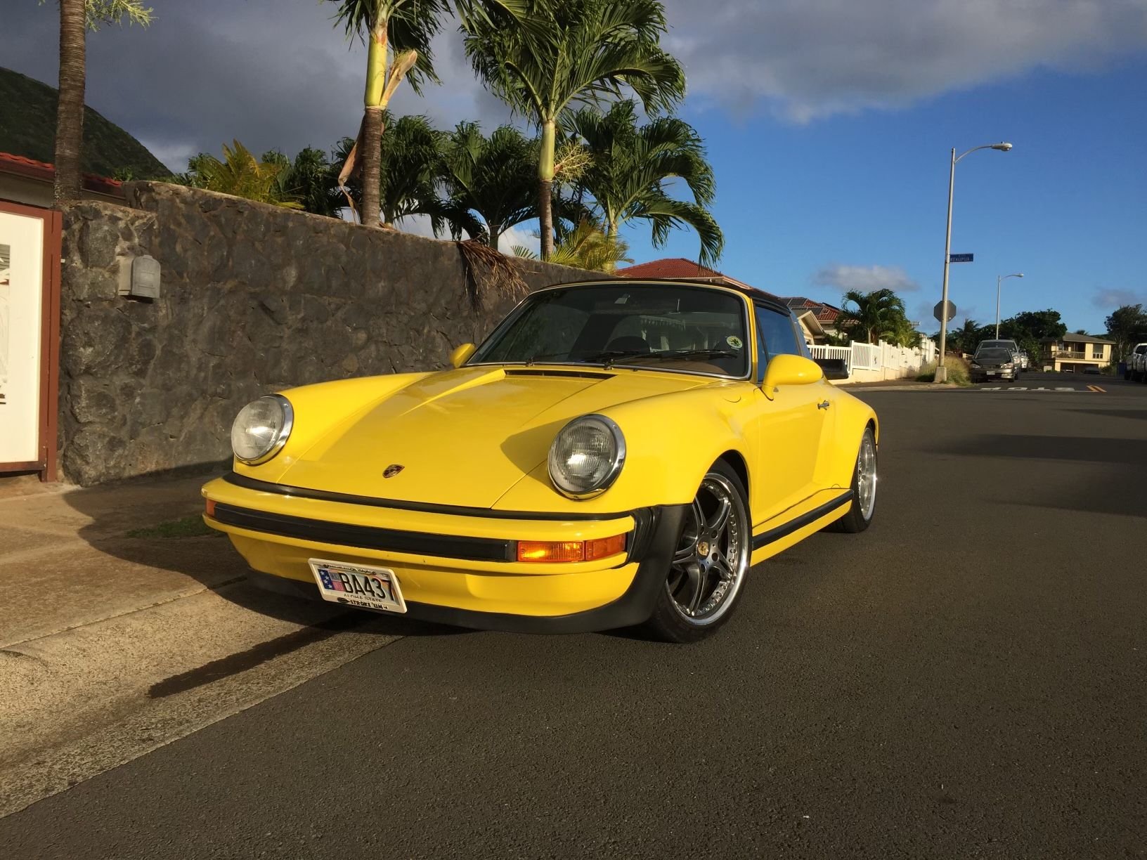 1976 Porsche 911 - 1976 911 Targa - Used - VIN 9116210392 - 81,000 Miles - 6 cyl - 2WD - Manual - Coupe - Yellow - Honolulu, HI 96813, United States