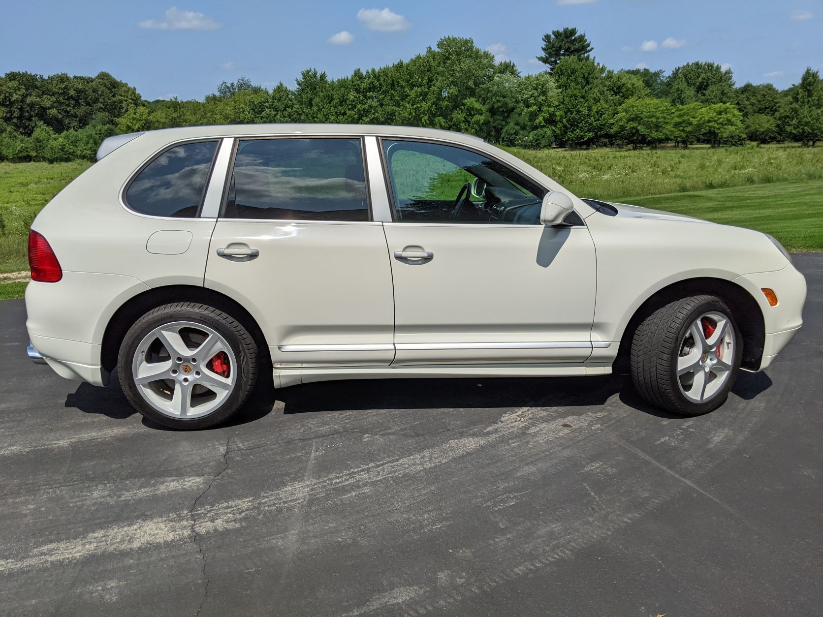 2006 Porsche Cayenne - 2006 Porsche Cayenne Turbo S for sale - Used - VIN WP1AC29P56LA93255 - 132,500 Miles - 8 cyl - AWD - Automatic - SUV - White - Chicago Area, IL 60175, United States