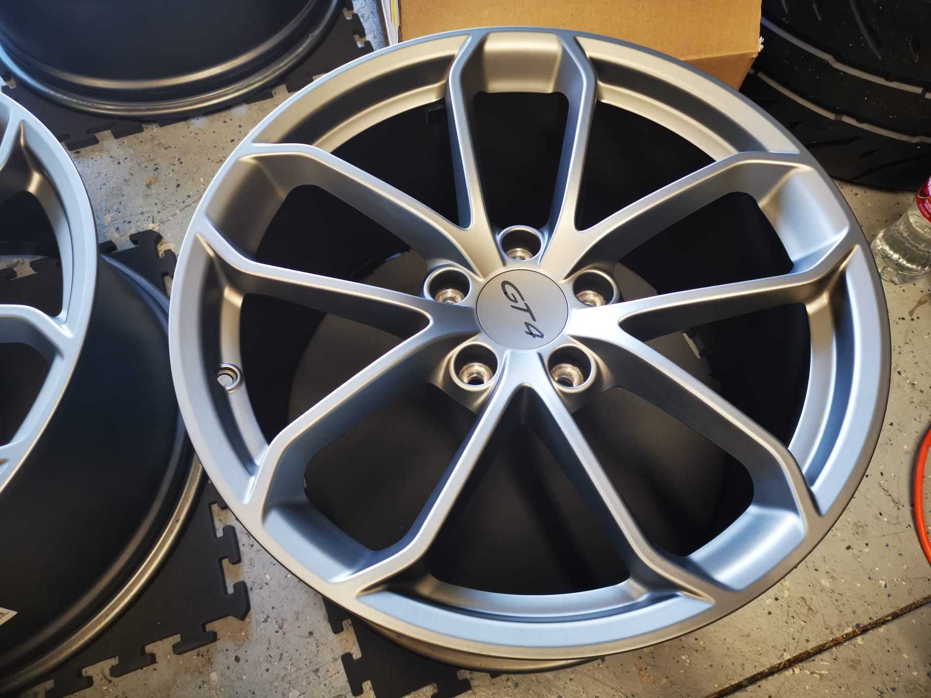 Wheels and Tires/Axles - 718 GT4 OEM Wheels - Used - 2016 to 2023 Porsche 718 - Chino Hills, CA 91709, United States