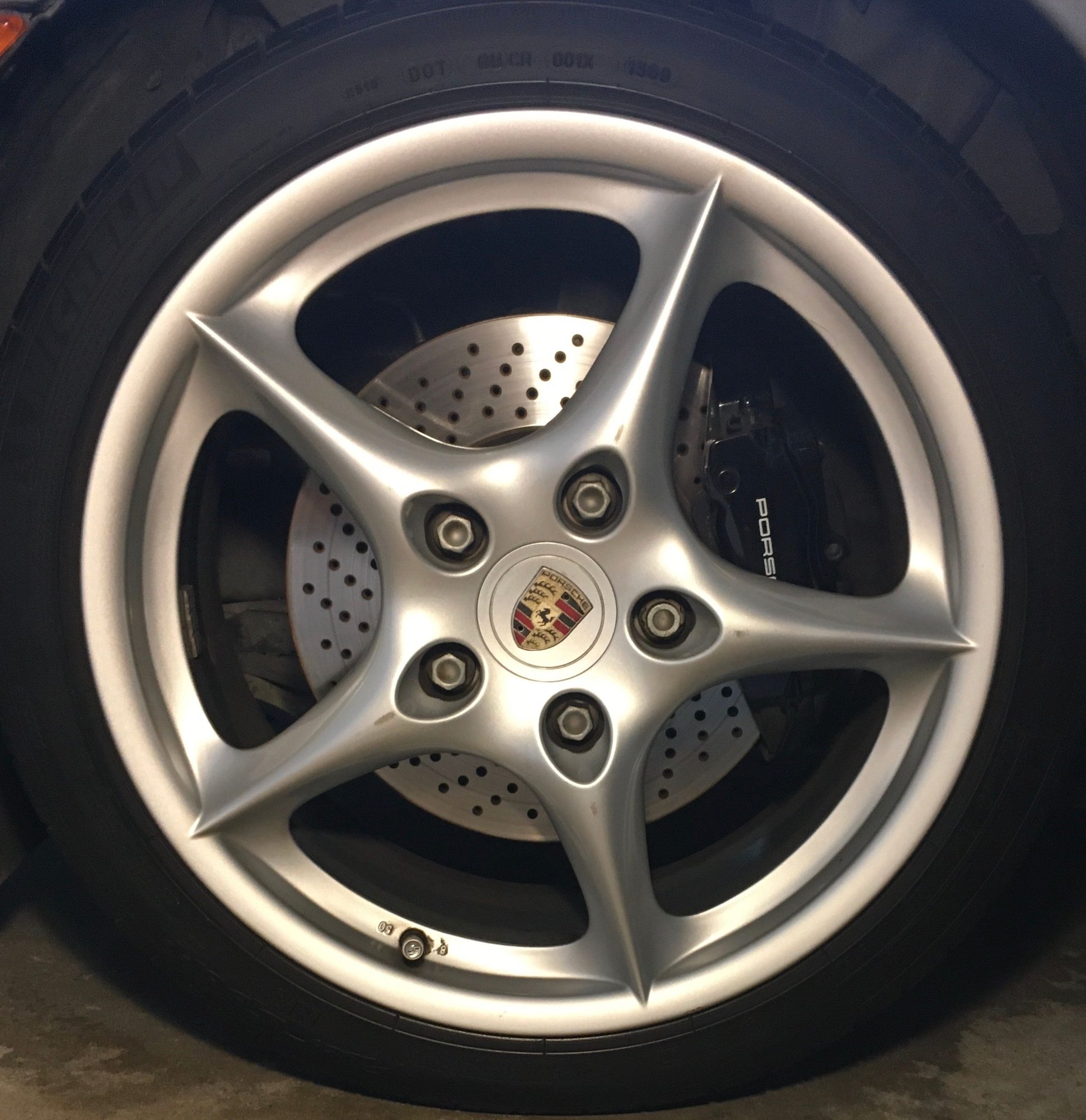 2002 Porsche 911 - 2002 Porsche 911 Carrera Cabriolet    41,025 miles - Used - VIN WP0CA29902S651272 - 41,025 Miles - 6 cyl - 2WD - Manual - Convertible - Gray - Racine, WI 53402, United States