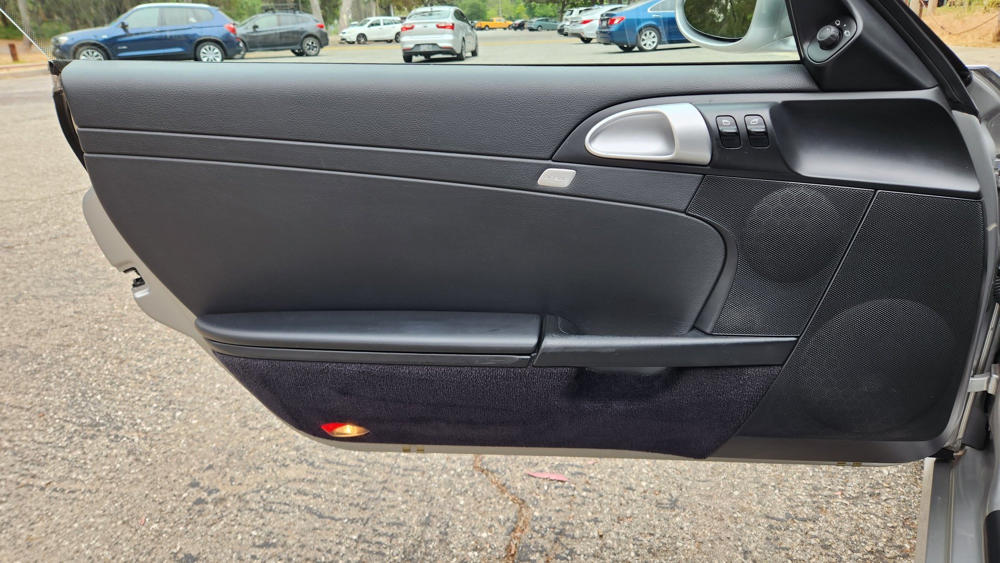 2007 Porsche Cayman - 2007 Porsche Cayman 2.7L Manual - Used - VIN WP0AA29897U762848 - 131,000 Miles - 6 cyl - 2WD - Manual - Coupe - Silver - Los Angeles, CA 90032, United States