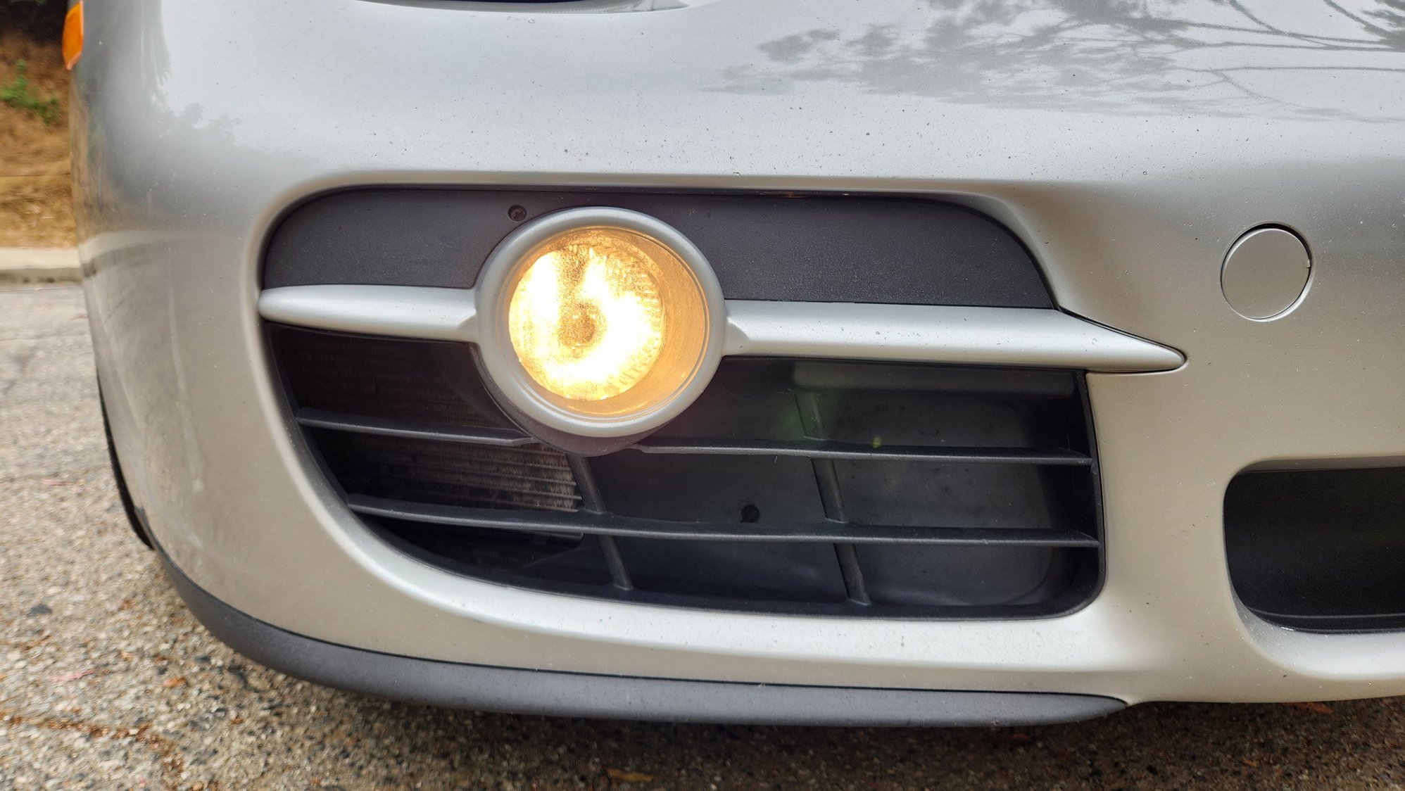 2007 Porsche Cayman - 2007 Porsche Cayman 2.7L Manual - Used - VIN WP0AA29897U762848 - 131,000 Miles - 6 cyl - 2WD - Manual - Coupe - Silver - Los Angeles, CA 90032, United States