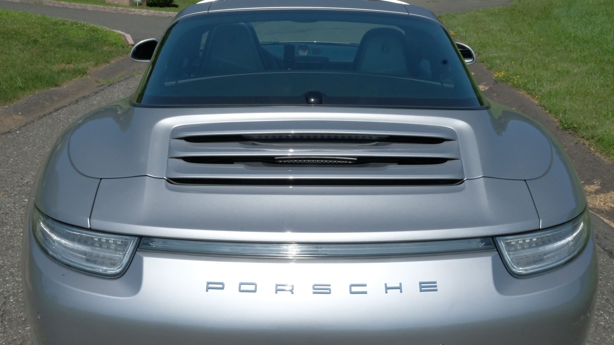 2015 Porsche 911 - 2015 Porsche 911 Targa 4s $170k build - Used - VIN WP0BB2A95FS135483 - 40,300 Miles - 6 cyl - 4WD - Automatic - Coupe - Silver - New York, NY 10013, United States