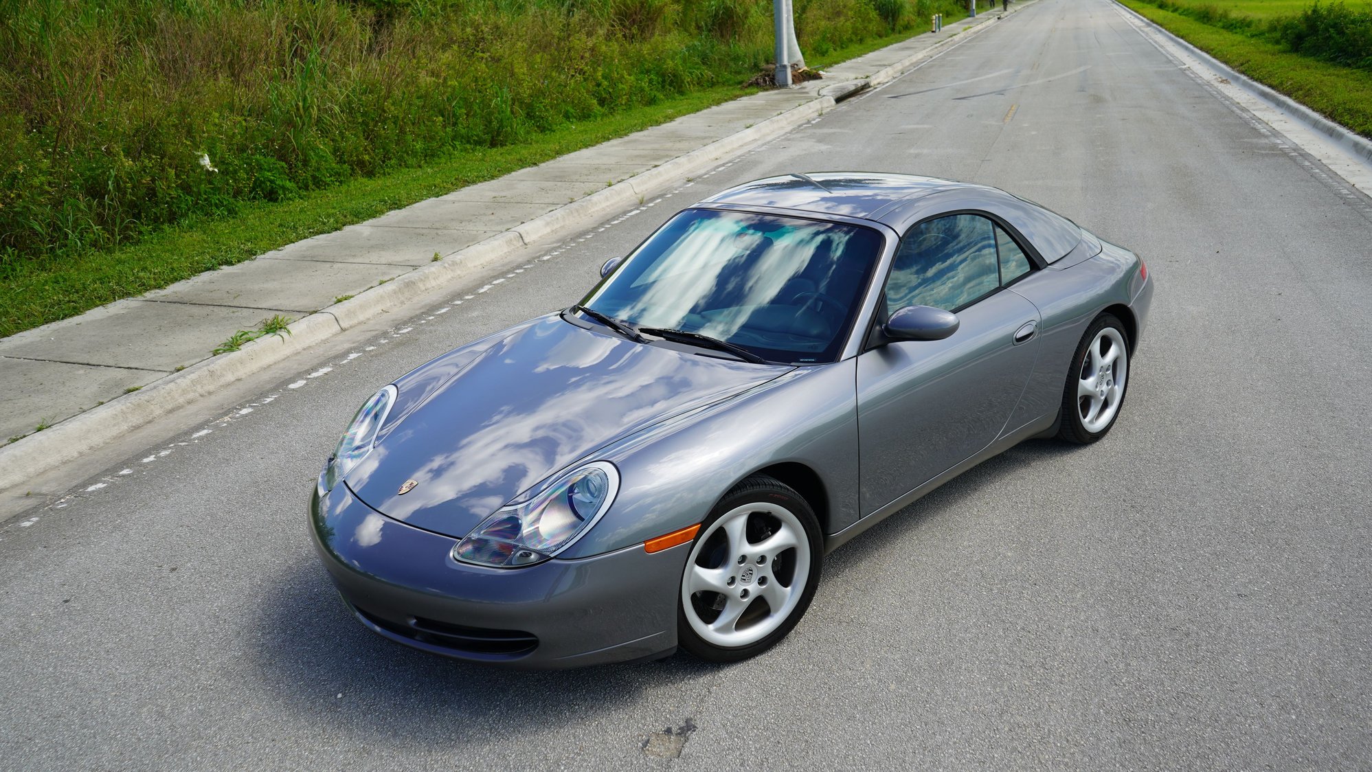 2001 Porsche 911 - 2001 Porsche Carrera Cabriolet - Hardtop, 6 Speed - Used - VIN WP0CA29971S652076 - 45,600 Miles - 6 cyl - 2WD - Manual - Convertible - Gray - Miami, FL 33186, United States