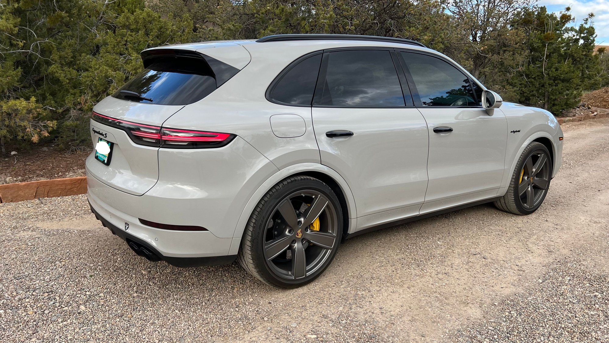 2021 Porsche Cayenne - Beautiful CPO 2021 Cayenne Turbo S e-Hybrid in Chalk - Used - VIN WP1AH2AY7MDA3811 - 12,300 Miles - 8 cyl - AWD - Automatic - SUV - Other - Santa Fe, NM 87501, United States