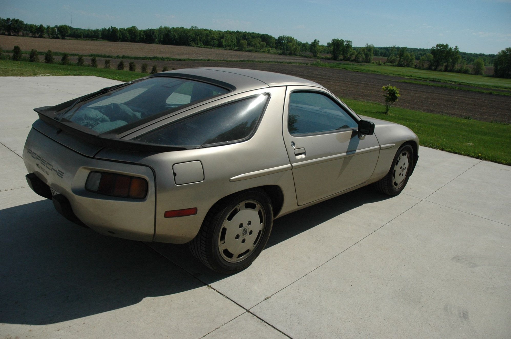 1985 Porsche 928 - 1985 Porsche 928S - Used - VIN WP0JB0920FS862196 - 90,824 Miles - 8 cyl - 2WD - Automatic - Coupe - Beige - Chilton, WI 53014, United States