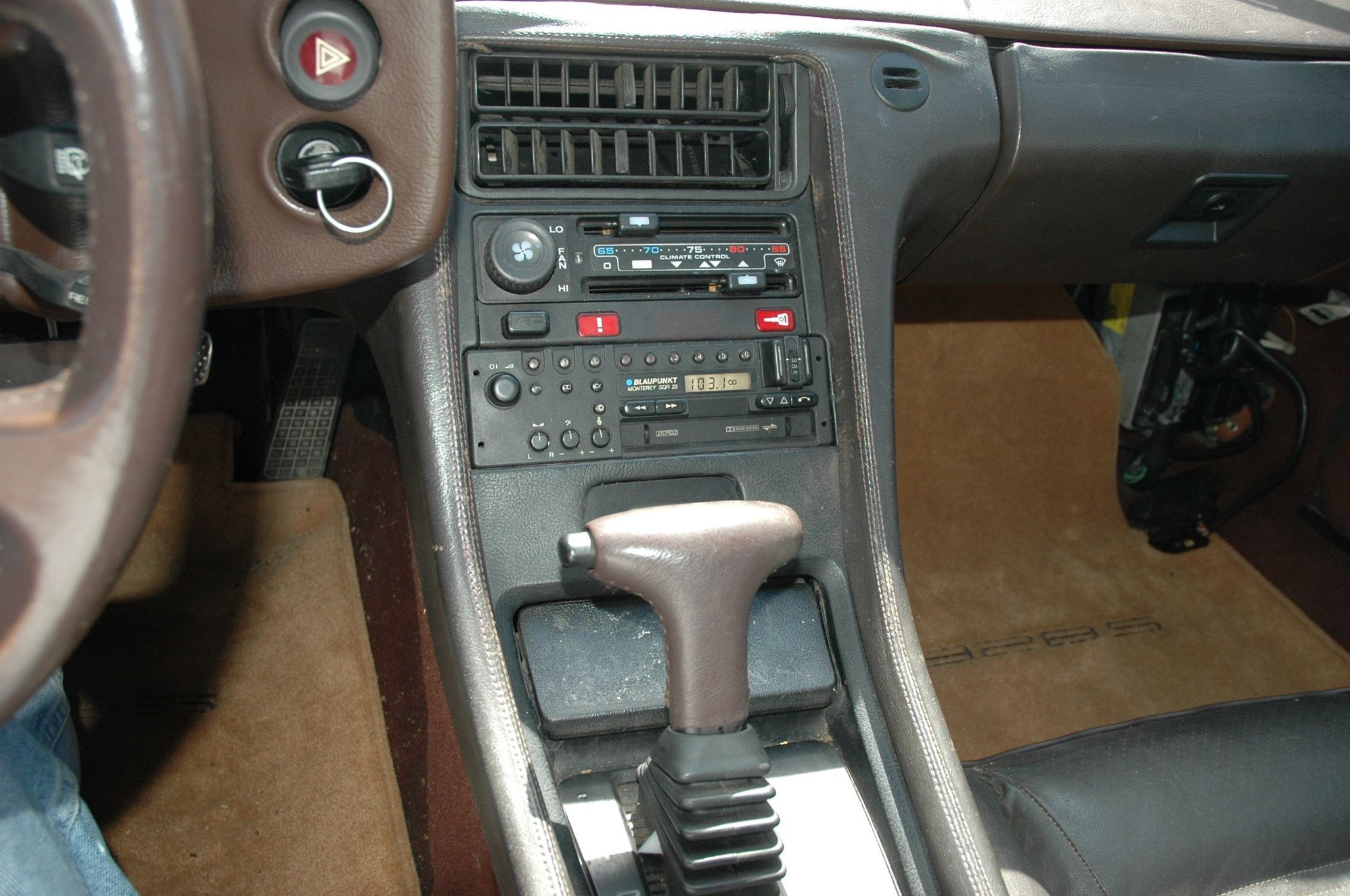 1985 Porsche 928 - 1985 Porsche 928S - Used - VIN WP0JB0920FS862196 - 90,824 Miles - 8 cyl - 2WD - Automatic - Coupe - Beige - Chilton, WI 53014, United States