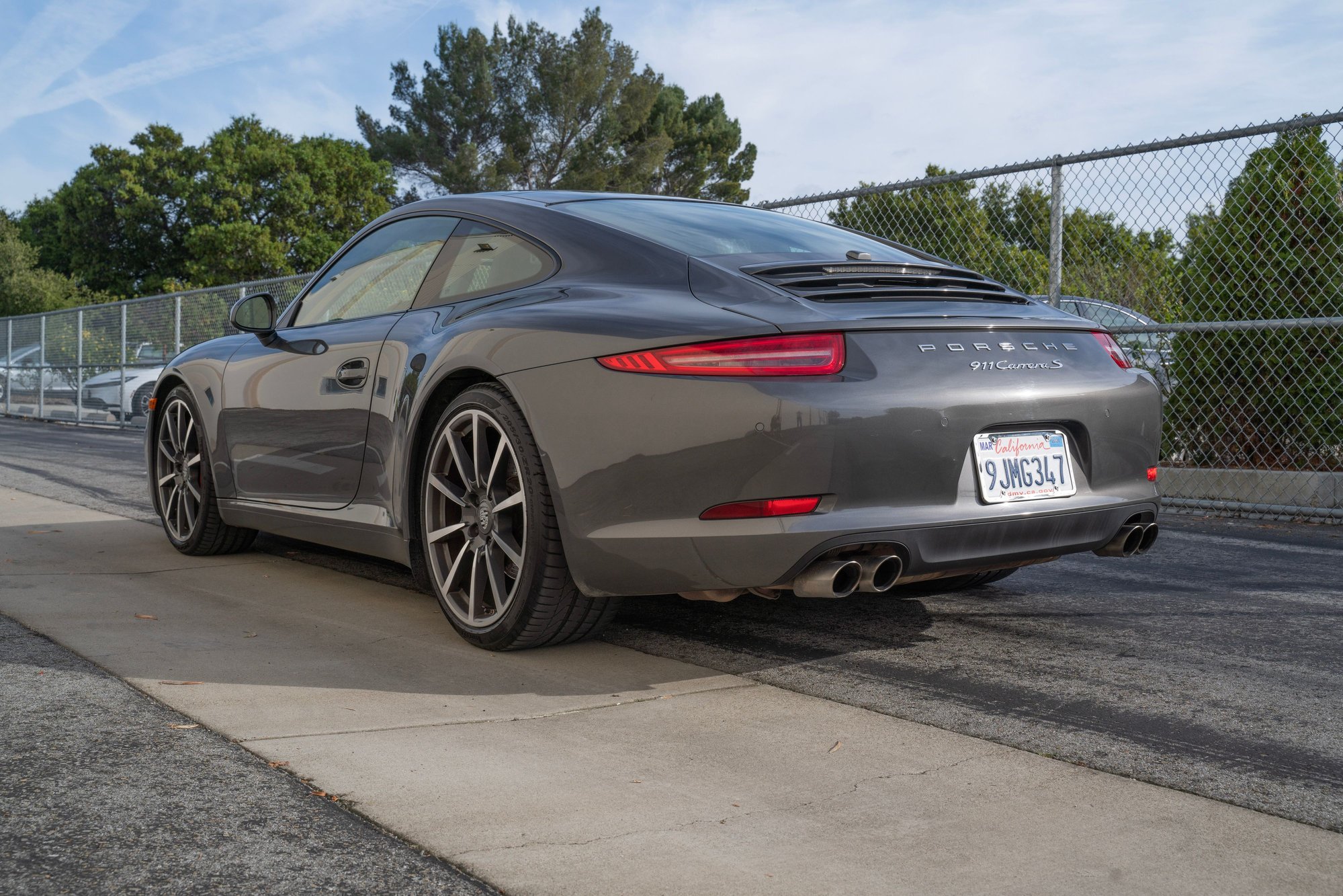 2013 Porsche 911 - 2013 Porsche 911 Carrera S *Sport Chrono Package* - Used - VIN WP0AB2A91DS122254 - 67,131 Miles - 6 cyl - 2WD - Automatic - Coupe - Gray - Gilroy, CA 95020, United States