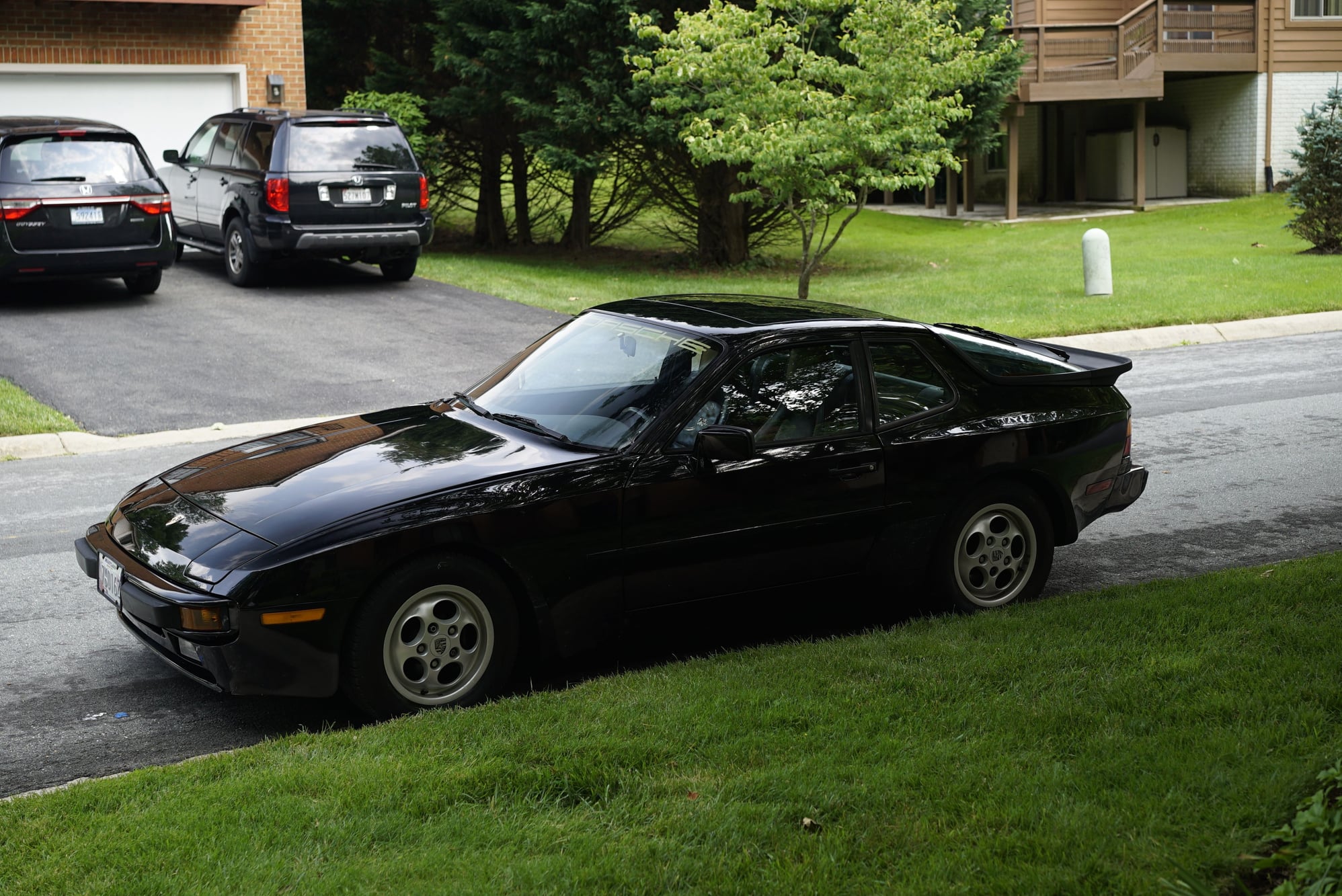 1989 Porsche 944 - 1989 Porsche 944, NA 2.7L - Black - Used - VIN WP0AA0946KN450751 - 115,110 Miles - 4 cyl - 2WD - Manual - Coupe - Black - Potomac, MD 20854, United States