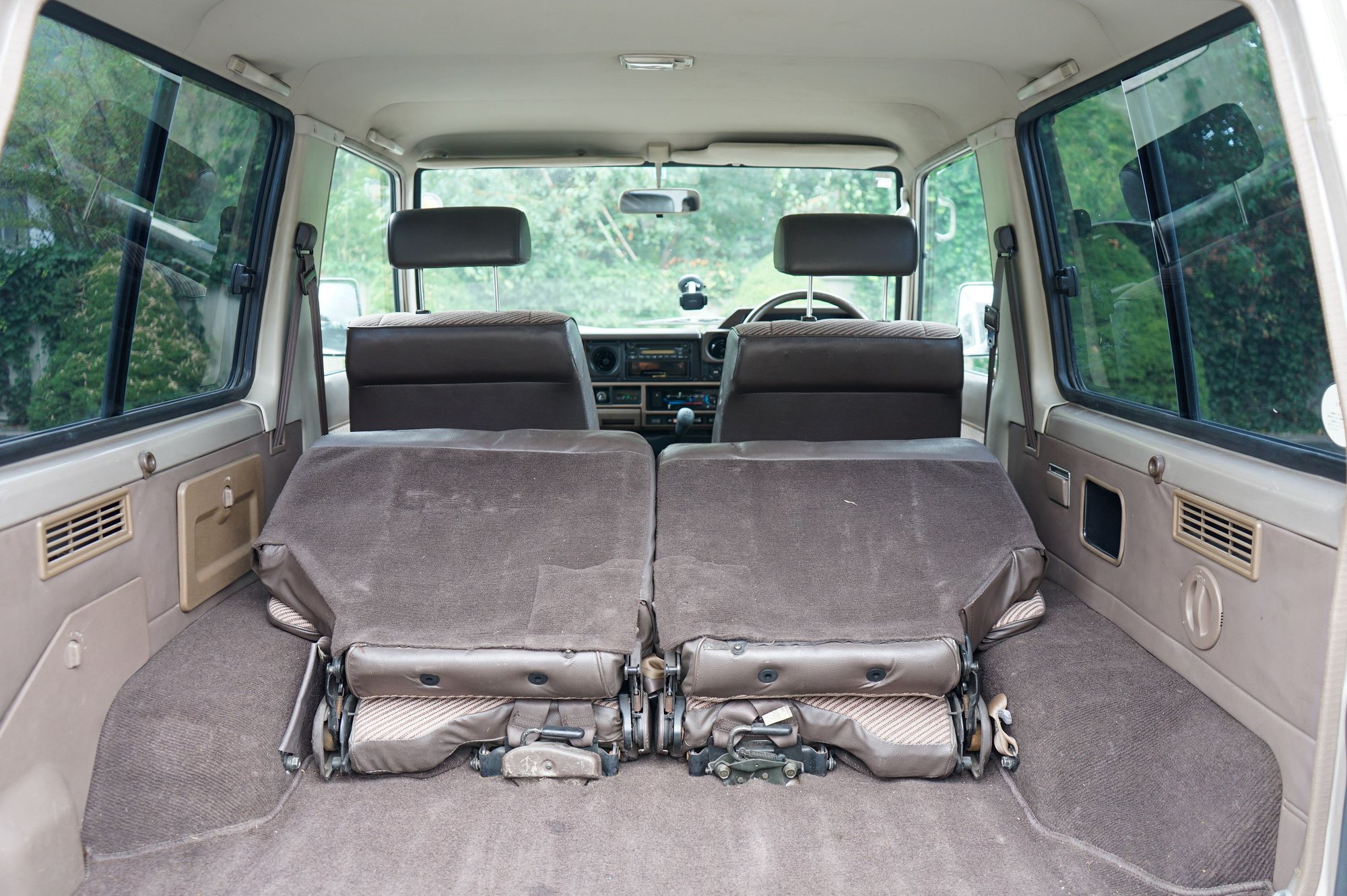 1990 Toyota Land Cruiser - 1990 Toyota Land Cruiser Prado - 5-Speed Manual Turbo Diesel - Used - VIN 00000000000000000 - 70,000 Miles - 4 cyl - 4WD - Manual - Truck - Vancouver, BC V5Z4N6, Canada