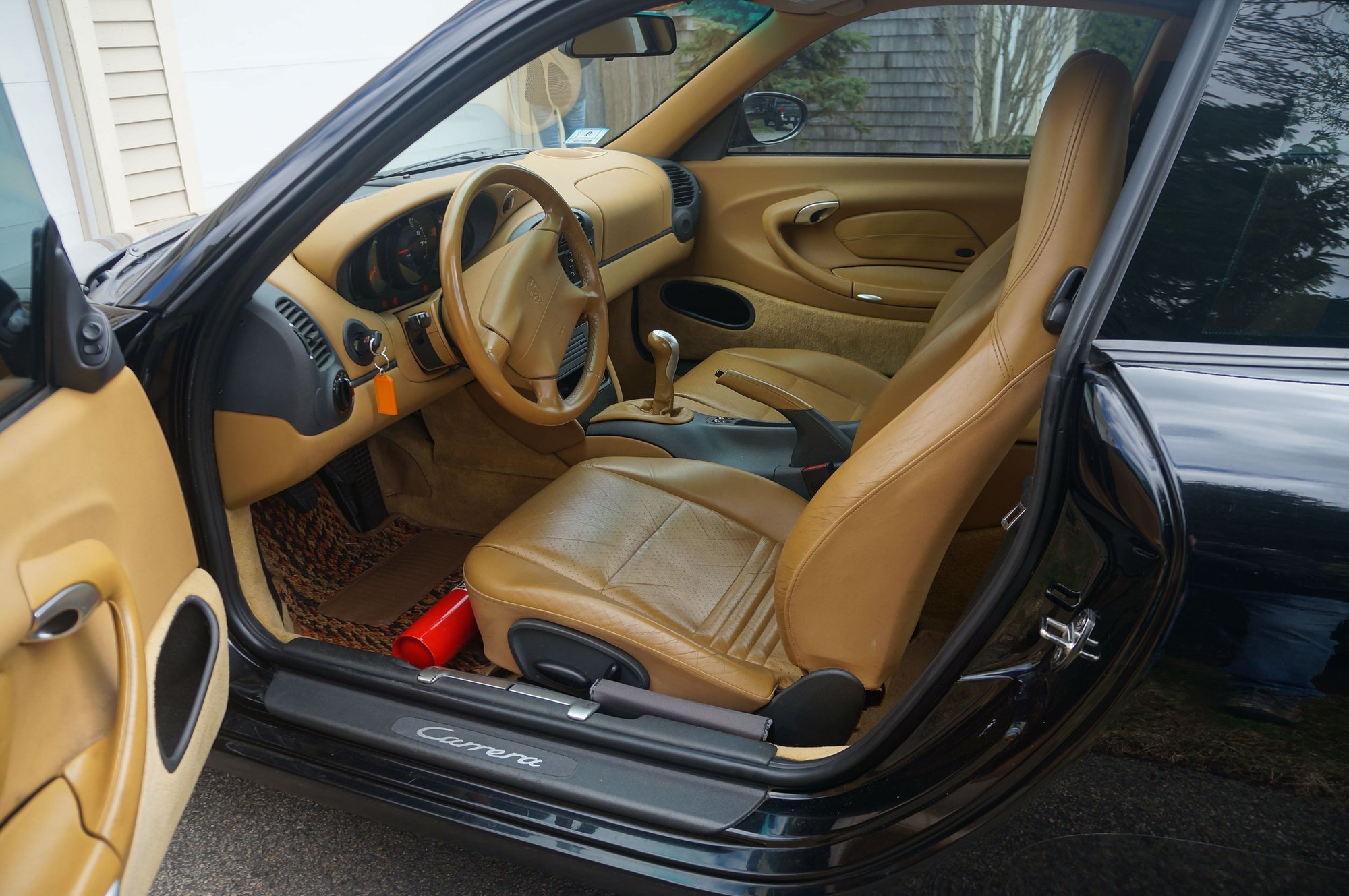 1999 Porsche 911 - 1999 unbadged 996 6 speed--perfect condition - Used - VIN WP0AA2990XS622689 - 98,200 Miles - 6 cyl - 2WD - Manual - Coupe - Black - Plymouth, MA 02360, United States