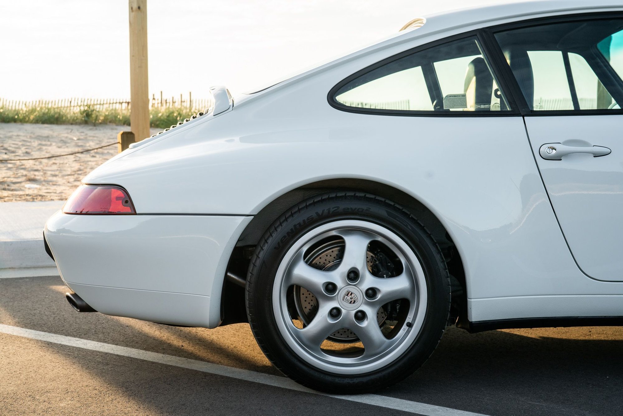 1995 Porsche 911 - 1995 993 Carrera Six-Speed One-Owner - Used - VIN Wpoaa2997ss322771 - 37,526 Miles - 6 cyl - 2WD - Manual - Coupe - White - West Olive, MI 49460, United States