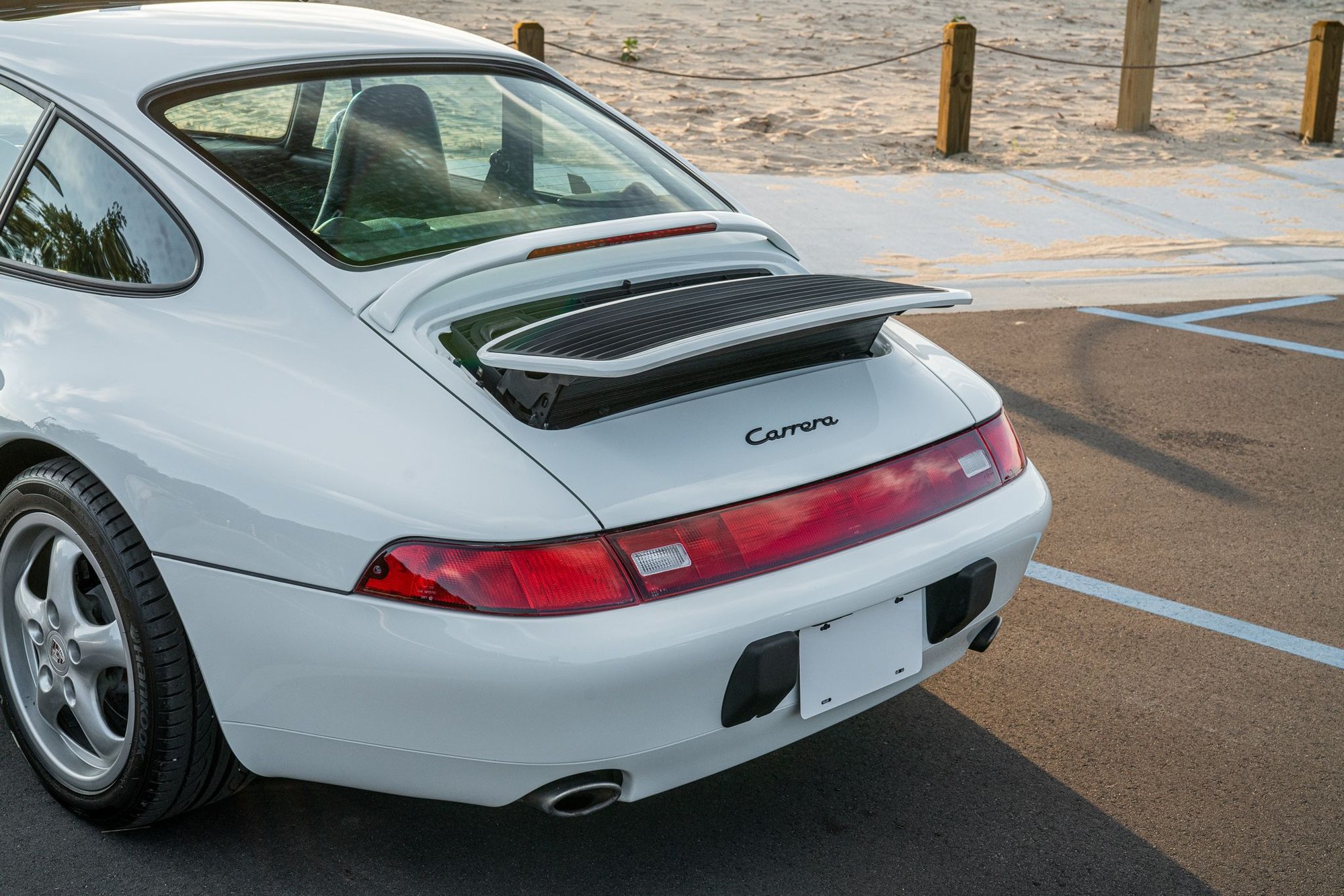 1995 Porsche 911 - 1995 993 Carrera Six-Speed One-Owner - Used - VIN Wpoaa2997ss322771 - 37,526 Miles - 6 cyl - 2WD - Manual - Coupe - White - West Olive, MI 49460, United States