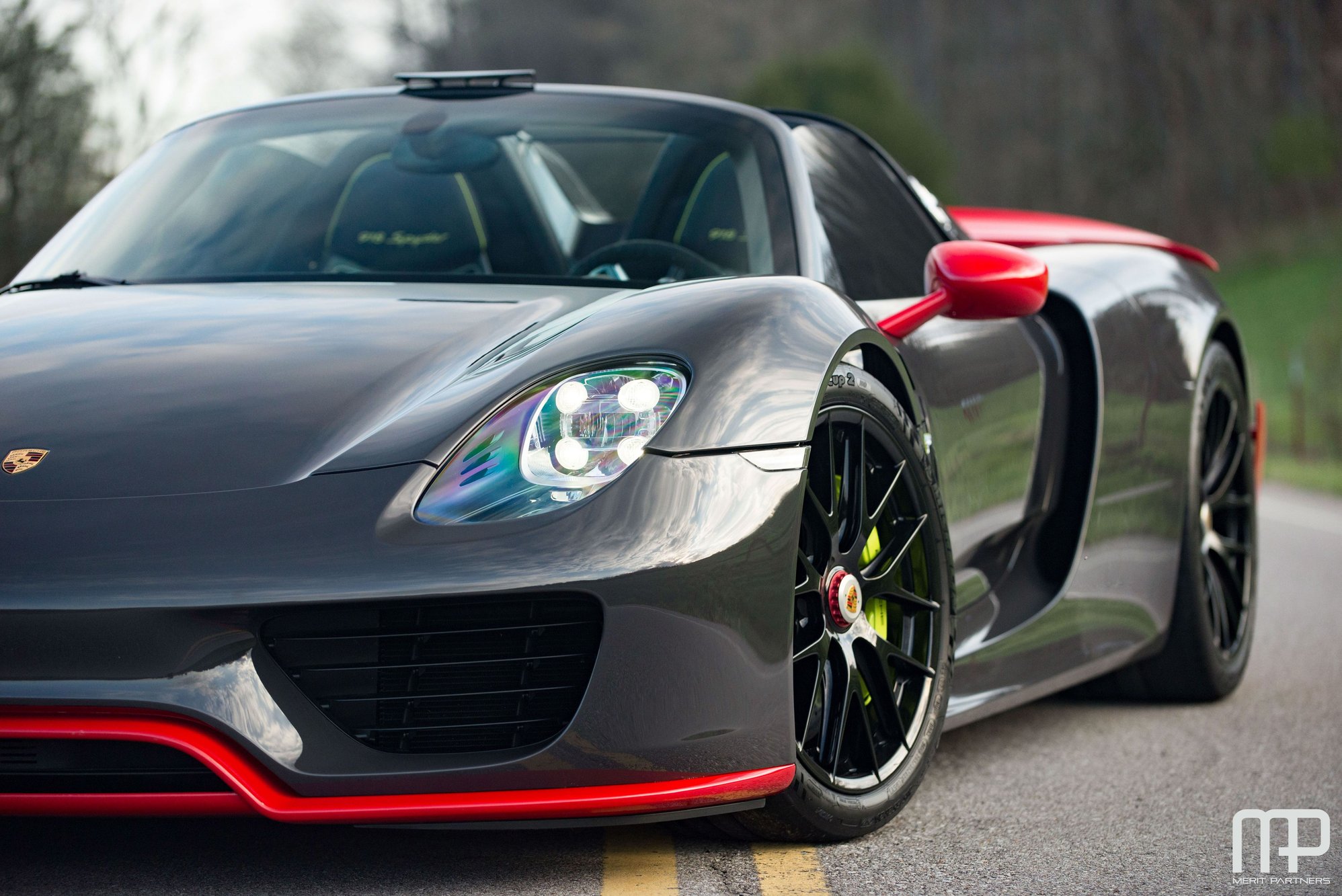 2015 Porsche 918 Spyder - 2015 Porsche 918 Spyder Weissach Paint to Sample Grey / Black - Used - VIN WP0CA2A18FS800829 - 4,873 Miles - Atlanta, GA 30360, United States