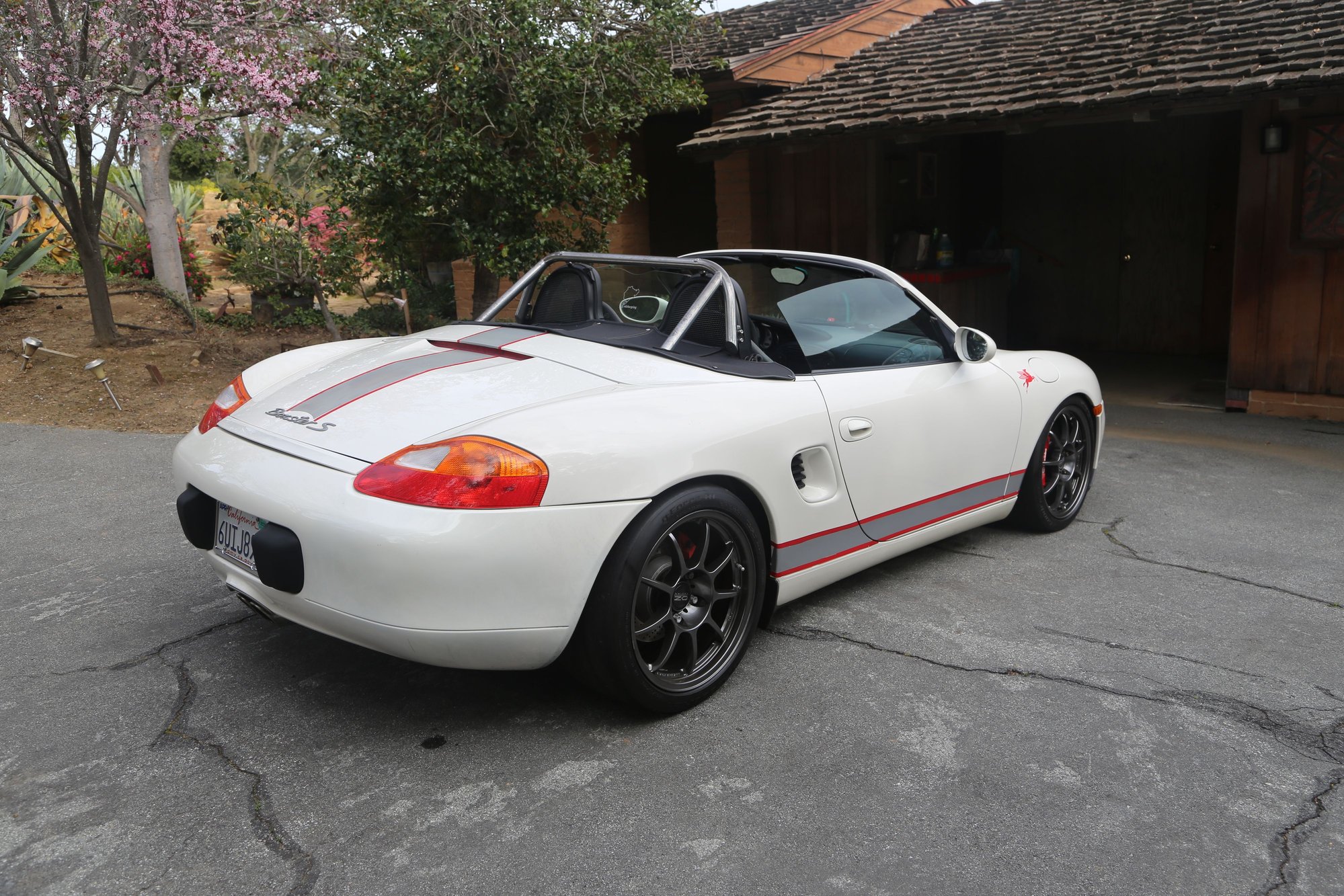 2001 Porsche Boxster - Custom Modified Boxster S 2001, concours winner - Used - VIN WP0CB29871U664821 - 68,000 Miles - 6 cyl - Manual - Convertible - White - Woodside, CA 94062, United States