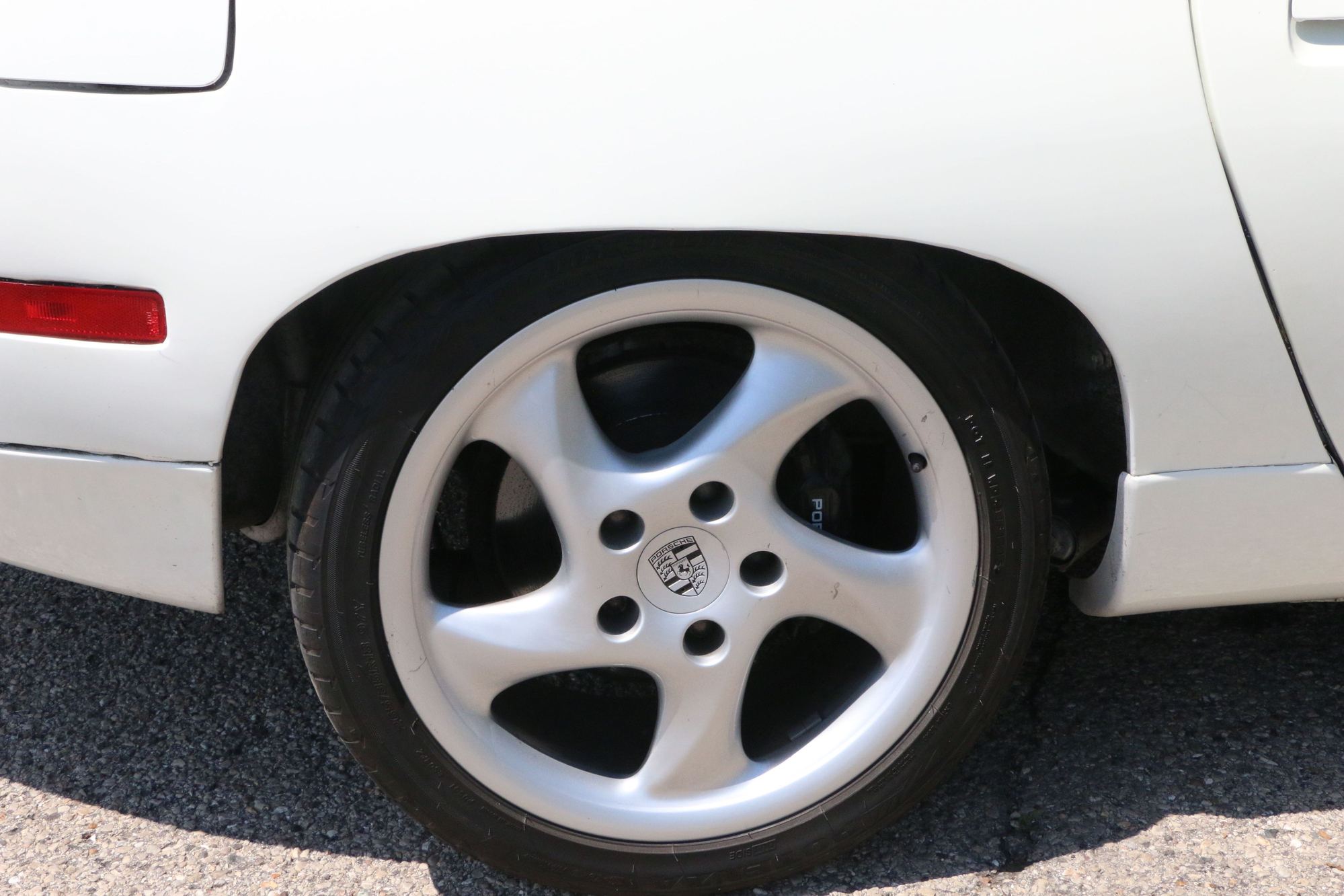 1990 Porsche 928 - Porsche 928 S4 Manual - 72,000 miles - Used - VIN WP0JB2924LS860376 - 72,000 Miles - 8 cyl - 2WD - Manual - Coupe - White - Madison, WI 53715, United States