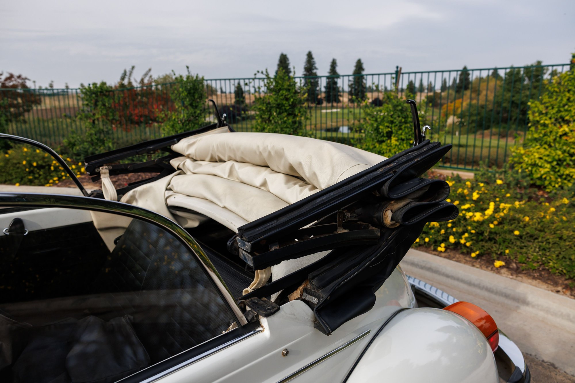 1978 Volkswagen Super Beetle - 1978 Volkswagen super beetle convertible - Used - Fresno, CA 93720, United States