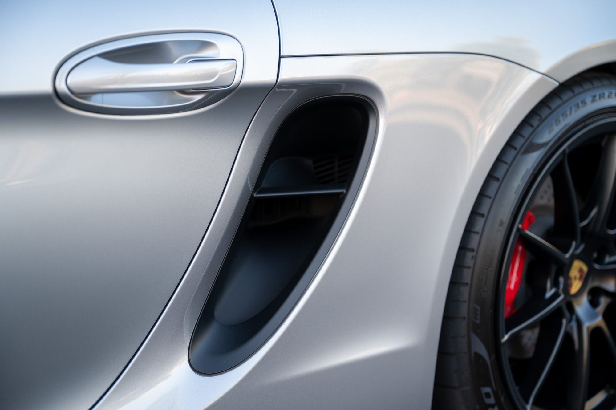 2016 Porsche Boxster - 2016 Boxster Spyder | GT Silver | Spyder Garnet Red Interior | Great spec | 8500~ mi - Used - VIN WP0CC2A82GS152669 - 8,500 Miles - 6 cyl - 2WD - Manual - Convertible - Silver - San Jose, CA 95035, United States