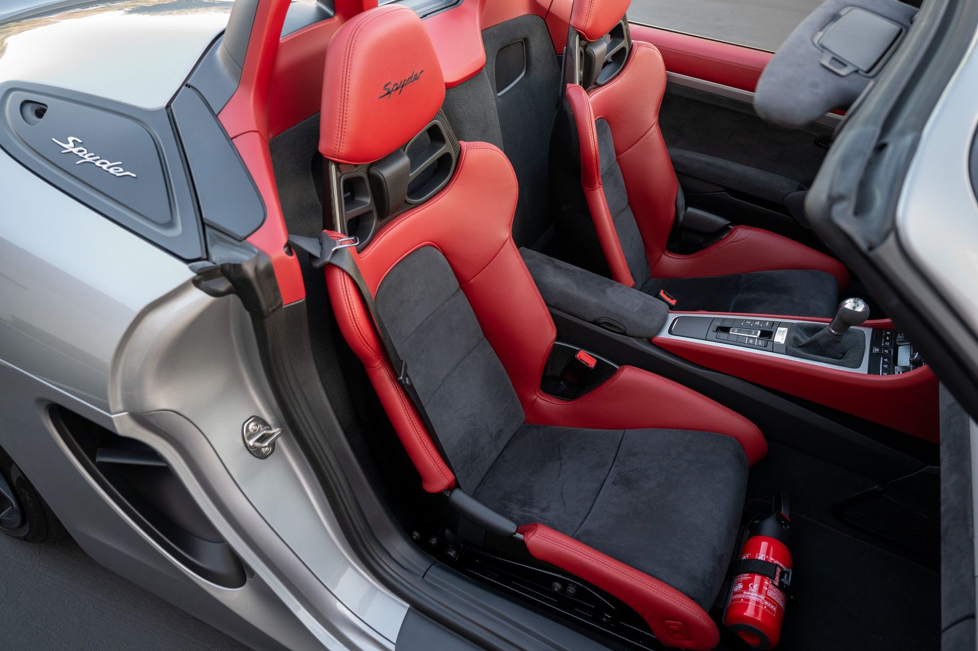 2016 Porsche Boxster - 2016 Boxster Spyder | GT Silver | Spyder Garnet Red Interior | Great spec | 8500~ mi - Used - VIN WP0CC2A82GS152669 - 8,500 Miles - 6 cyl - 2WD - Manual - Convertible - Silver - San Jose, CA 95035, United States