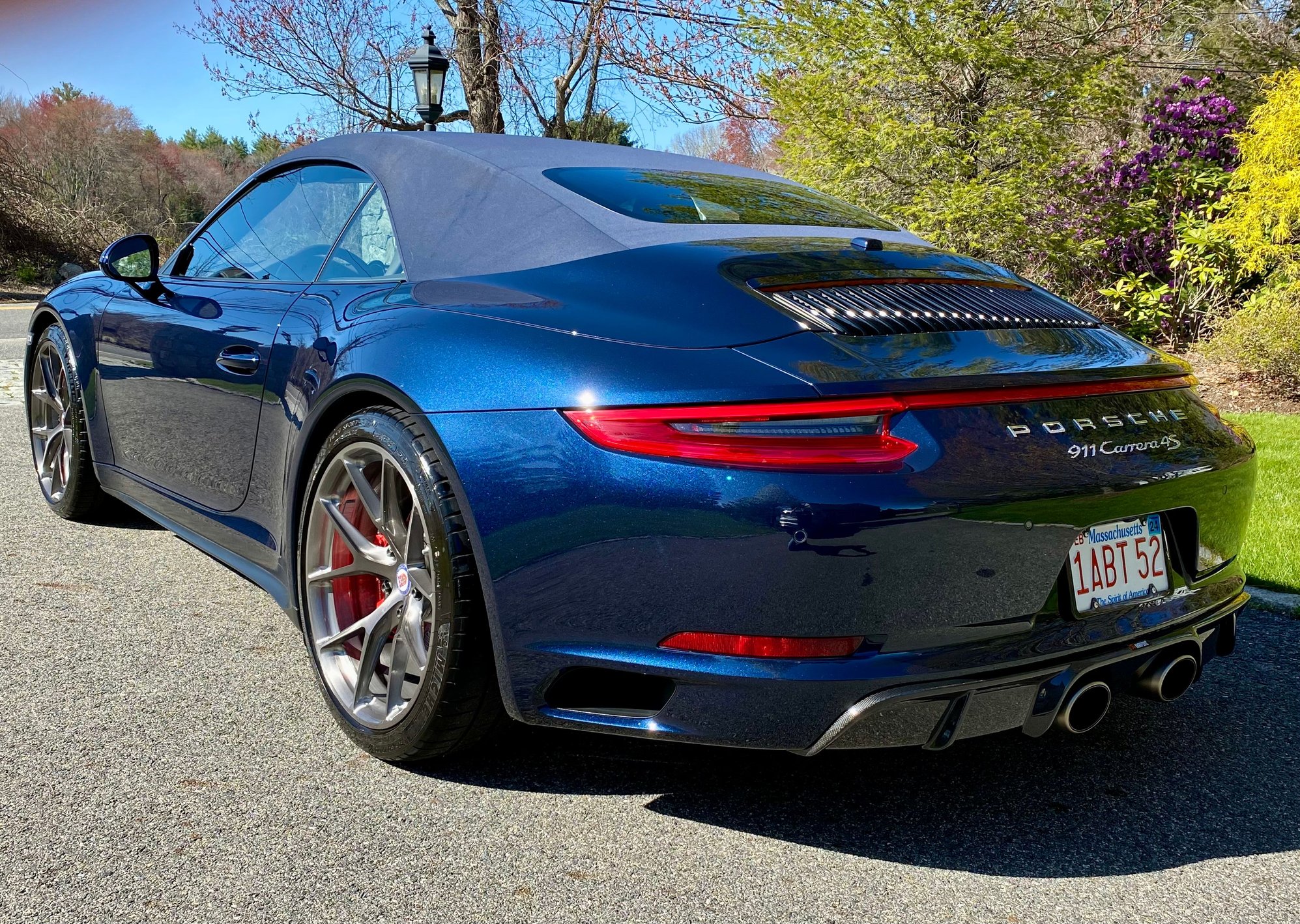 2017 Porsche 911 - 2017 Carrera 4S Cabriolet - Night Blue/Saddle Brown Full Leather - Used - VIN WP0CB2A97HS155807 - 19,650 Miles - 6 cyl - AWD - Automatic - Convertible - Blue - Sudbury, MA 01776, United States
