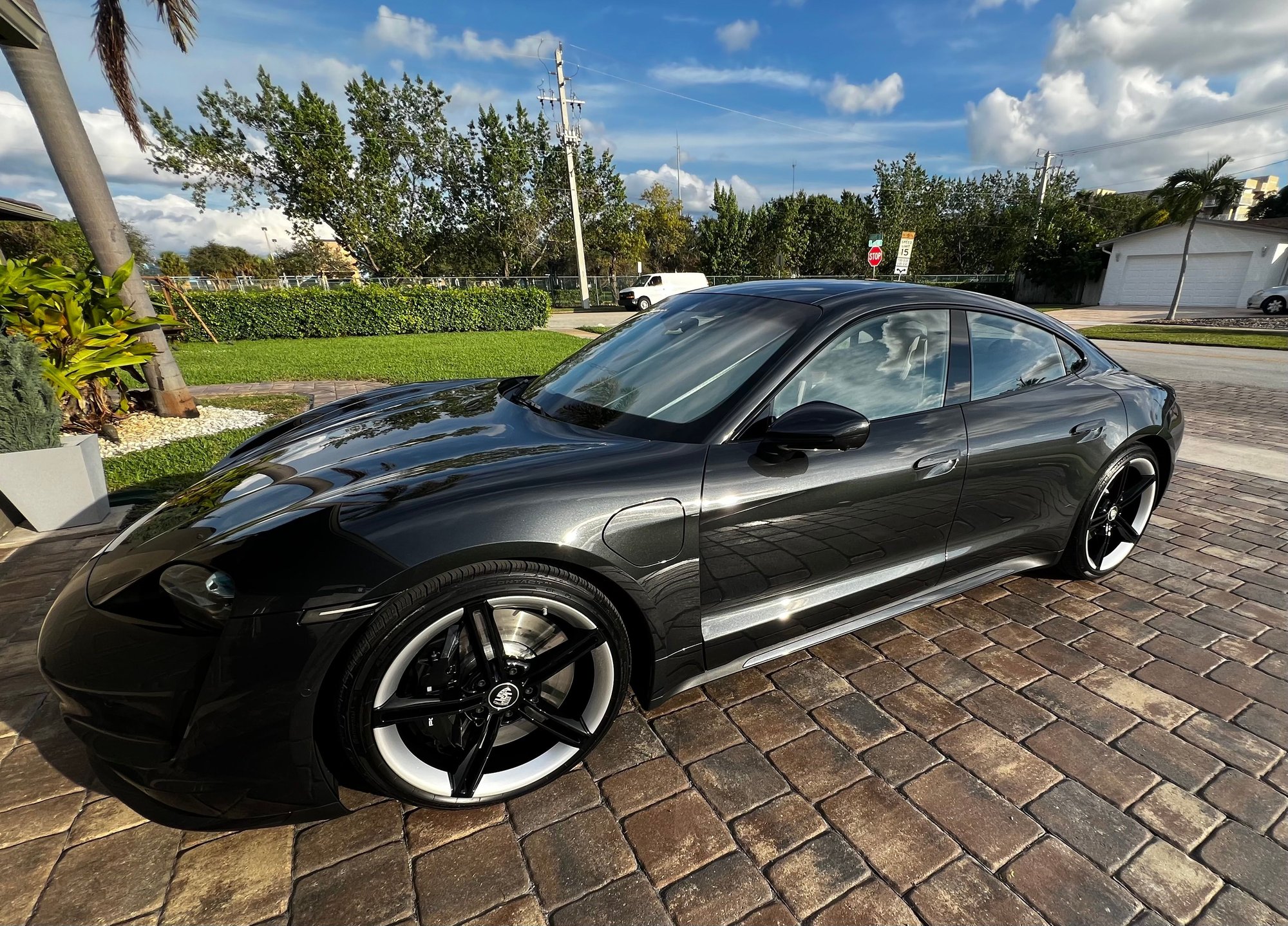 2020 Porsche Taycan - 2020 Taycan Turbo CPO 14,800 miles - Used - VIN WP0AC2Y15LSA72182 - 14,800 Miles - Other - AWD - Automatic - Sedan - Gray - Hollywood, FL 33021, United States