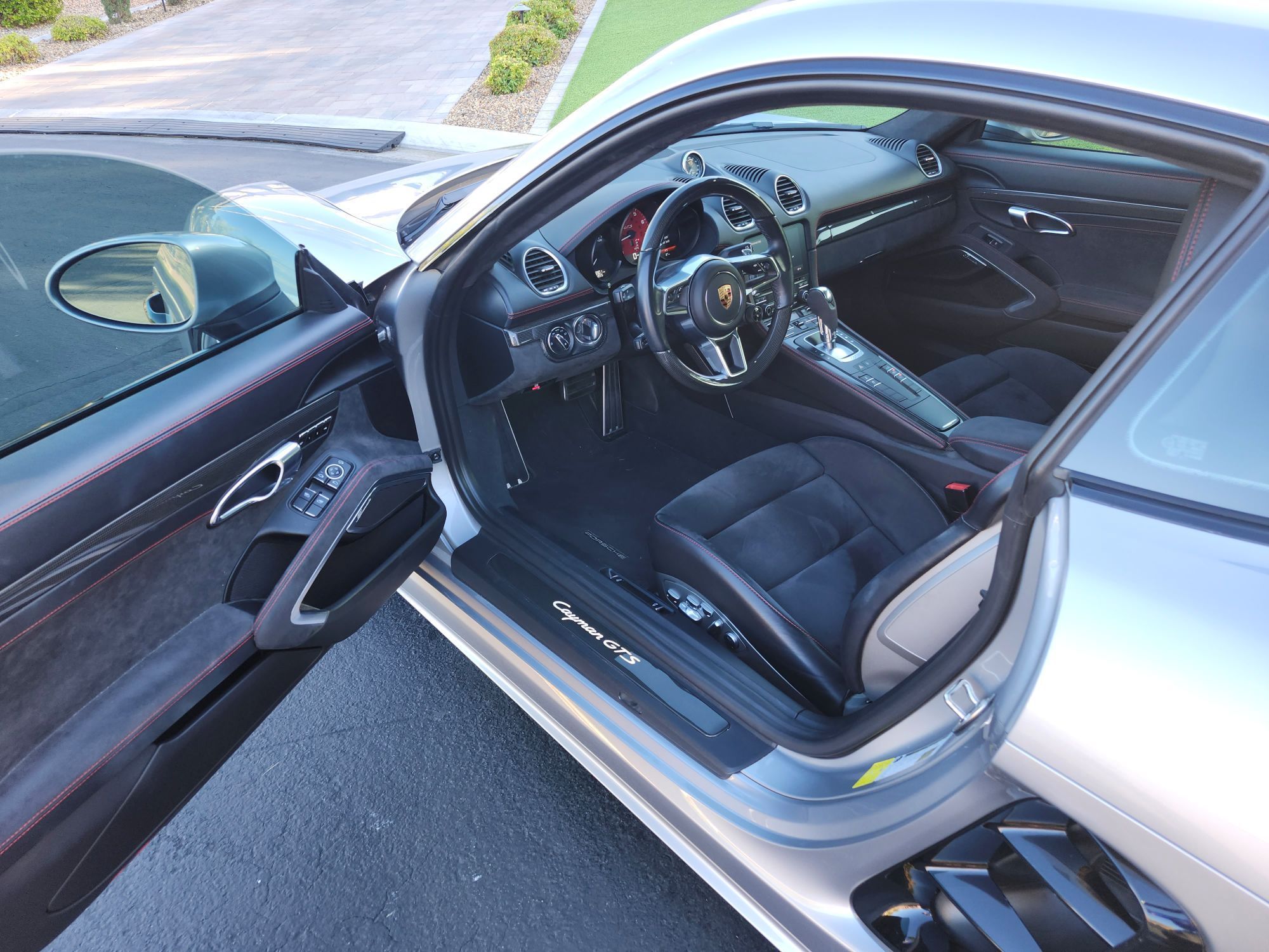 2018 Porsche 718 Cayman - For Sale - 2018 718 Cayman GTS (2.5) PDK - Used - VIN WP0AB2A81JS278491 - 8,901 Miles - 4 cyl - 2WD - Automatic - Coupe - Silver - Las Vegas, NV 89131, United States