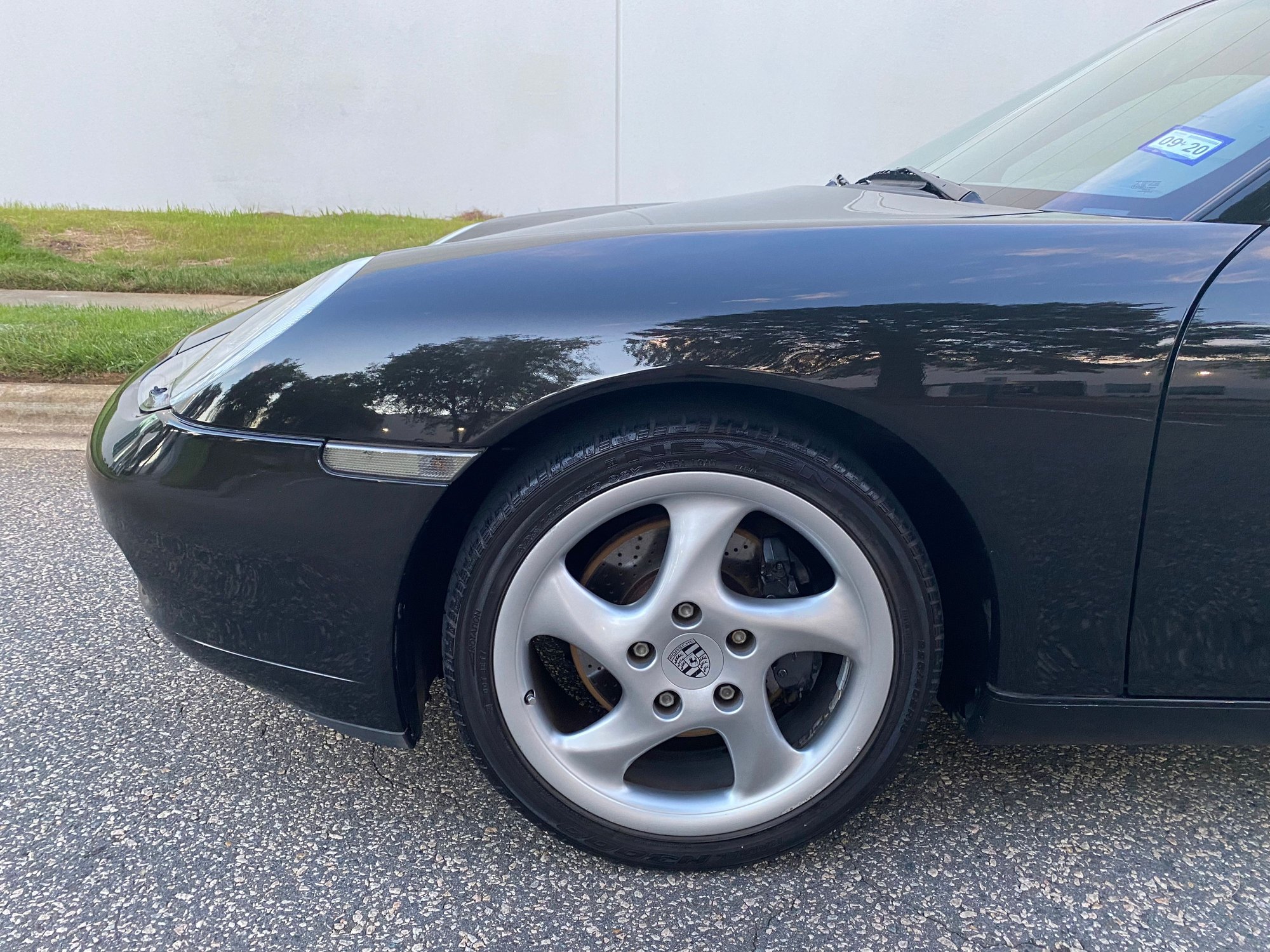 2001 Porsche 911 - 2001 Porsche 996 Carrera 2 Coupe 6 speed - Used - VIN WP0AA29991S622066 - 101,000 Miles - 6 cyl - 2WD - Manual - Coupe - Black - Charlotte, NC 28202, United States