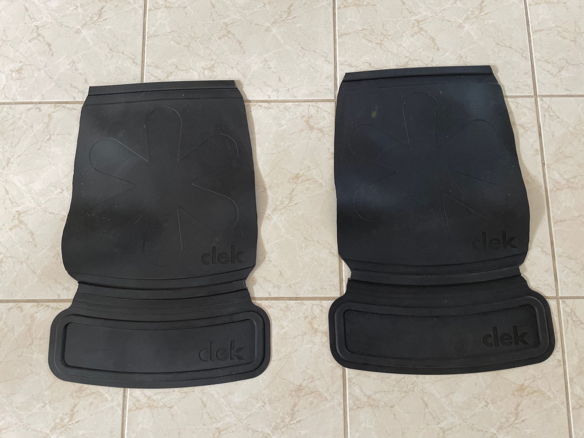 Accessories - Two Hifold Mifold child booster seats & Clek seat protectors modified for the 911 - Used - All Years Porsche 911 - Weston, FL 33327, United States