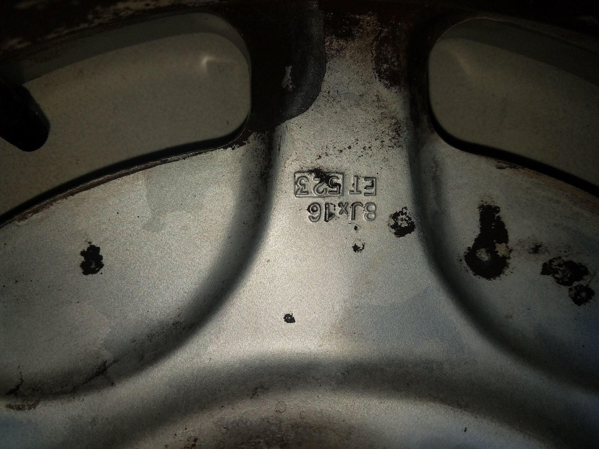 Wheels and Tires/Axles - 928 90-91 man hole wheels with RDK (tpms) - Used - 1990 to 1991 Porsche 928 - Farmingtn Hls, MI 48334, United States