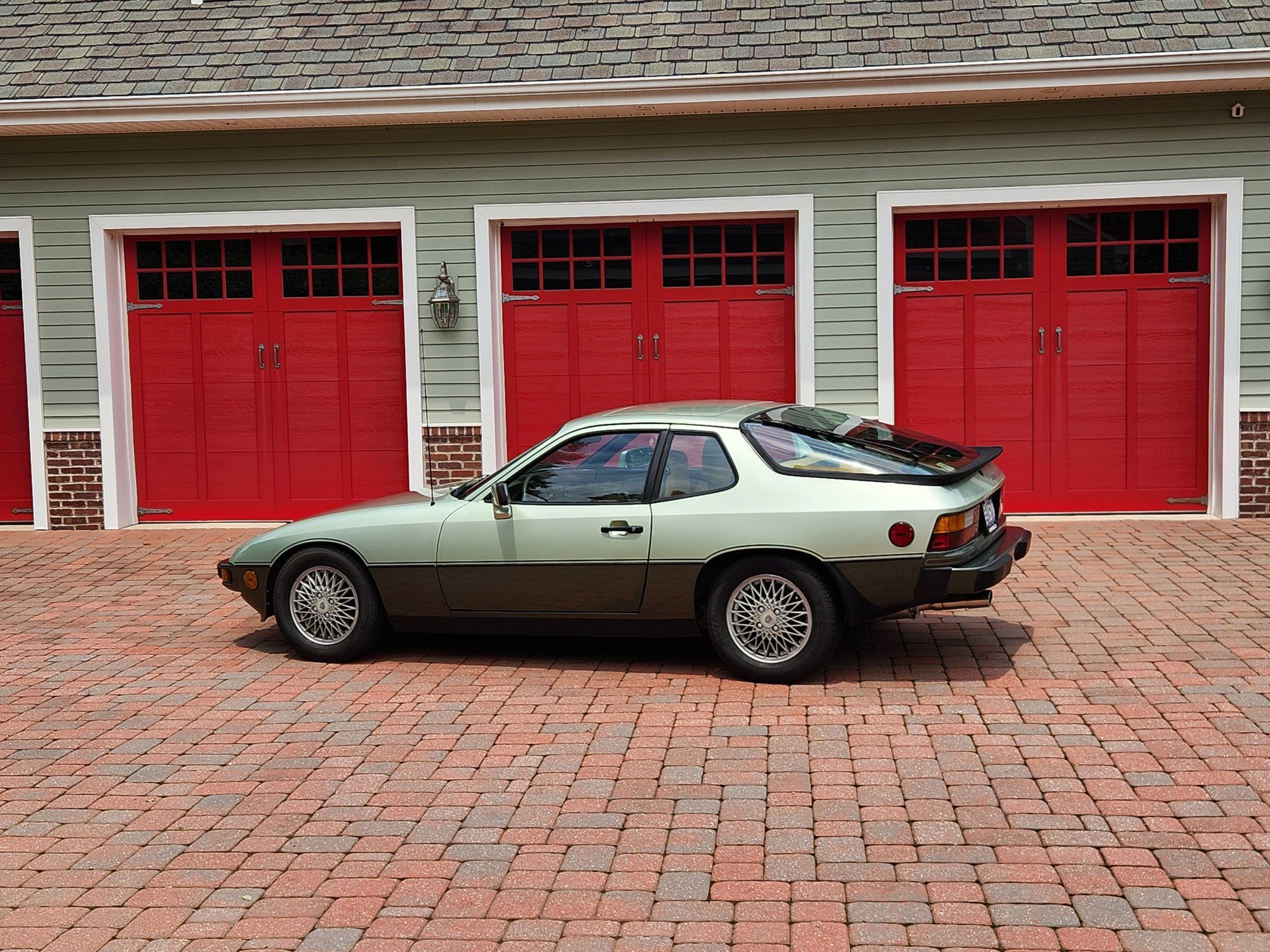 1980 Porsche 924 - 1980 Porsche 924 TURBO Original Paint Amazing 931 Runs and Drives Perfectly COLD A/C - Used - VIN 93A0152598 - 86,800 Miles - 4 cyl - 2WD - Manual - Hatchback - Other - Richboro, PA 18954, United States