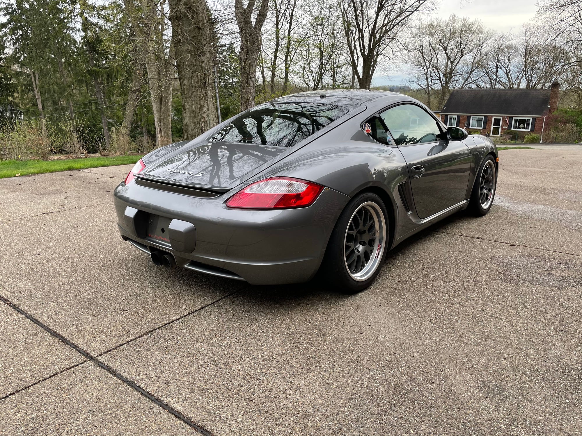 2008 Porsche Cayman - 2008 Porsche Cayman S Class H Race Car $38k OBO Pennsylvania - Used - VIN Wp0ab29878u782854 - 16,511 Miles - 6 cyl - 2WD - Manual - Coupe - Gray - Pgh, PA 15241, United States