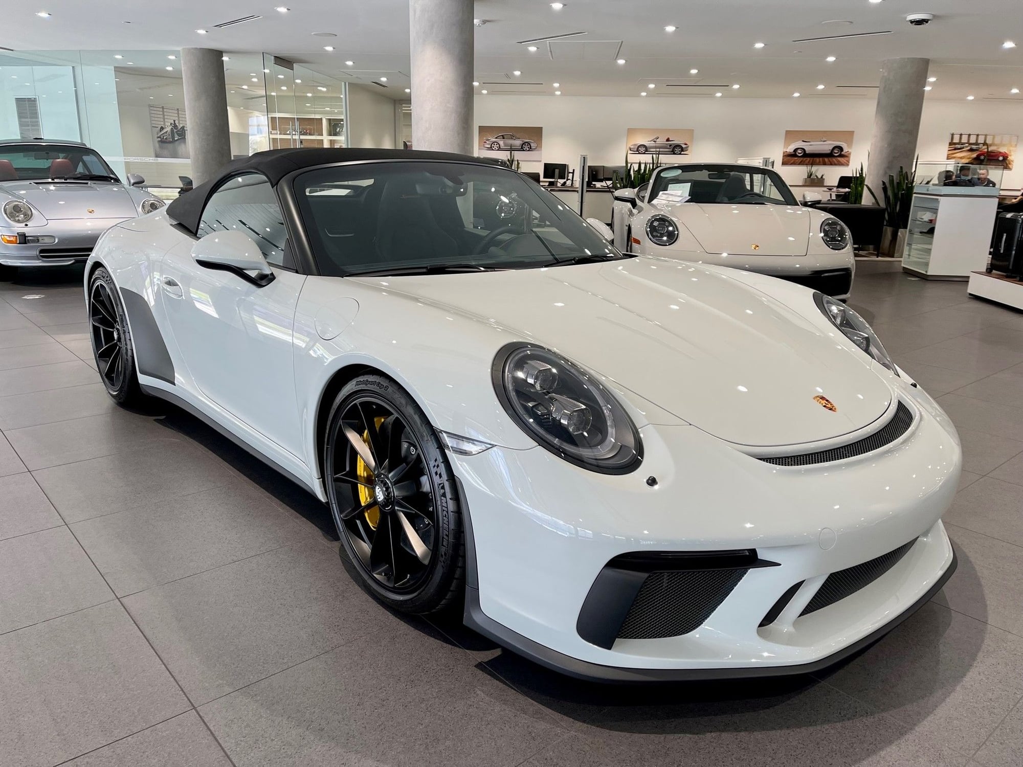 2019 Porsche 911 - 2019 911 Speedster PTS Dolphin Grey CPO Delivery Miles - Used - Austin, TX 78759, United States