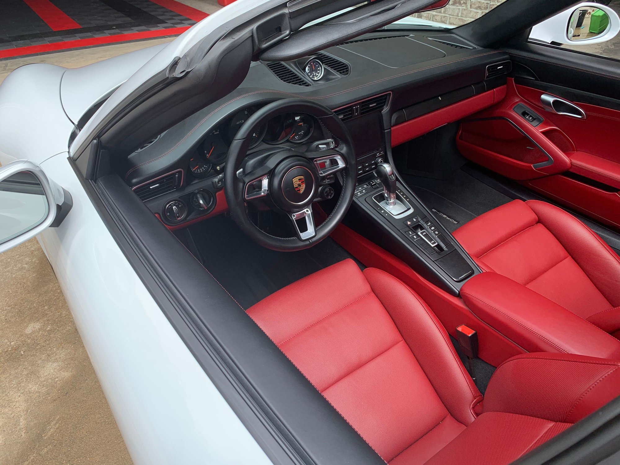 2018 Porsche 911 - 2018 991.2 TARGA 4 GTS 93XX miles CPO UNTIL 2024 - Used - VIN WP0BB2A95JS134116 - 9,300 Miles - 6 cyl - AWD - Automatic - Coupe - White - Nlr, AR 72116, United States