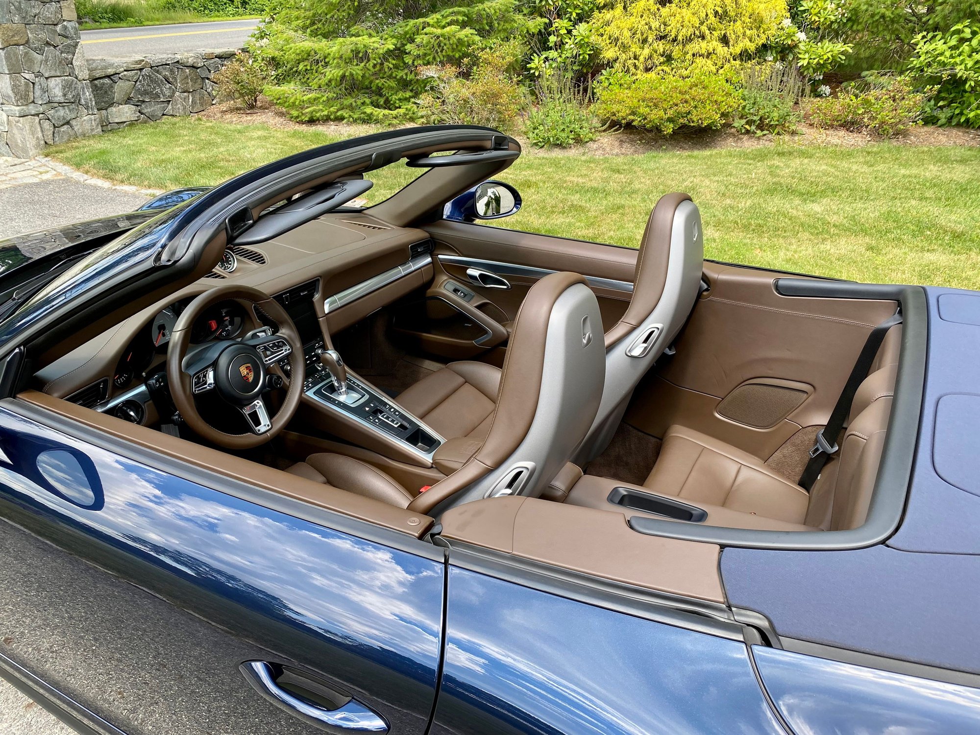 2017 Porsche 911 - 2017 Carrera 4S Cabriolet - Night Blue/Saddle Brown Full Leather - Used - VIN WP0CB2A97HS155807 - 19,650 Miles - 6 cyl - AWD - Automatic - Convertible - Blue - Sudbury, MA 01776, United States