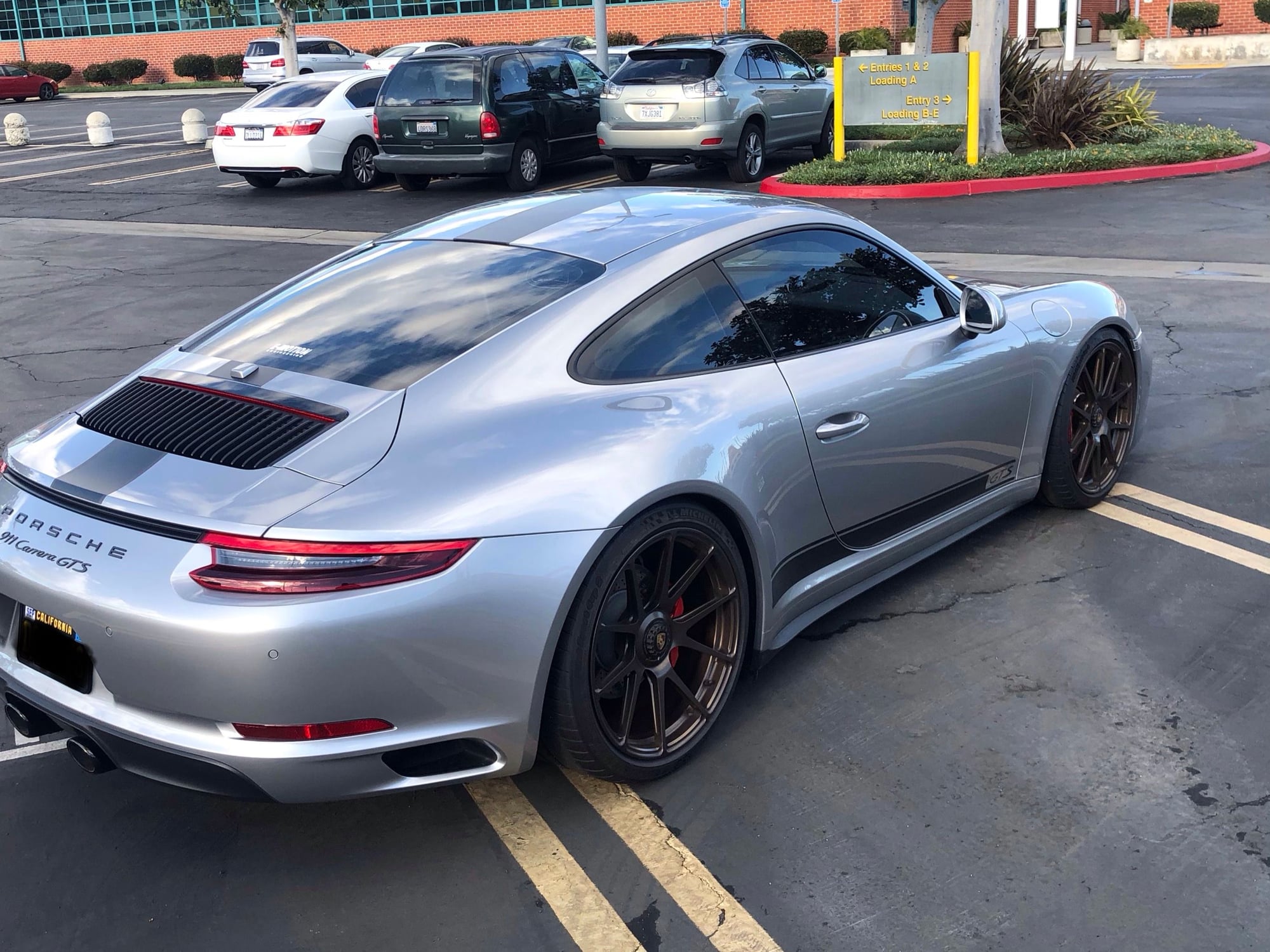 2018 Porsche 911 - 2018 GTS 991.2 GT SILVER PDK - Used - VIN WP0AB2A99JS122630 - 9,675 Miles - 6 cyl - 2WD - Automatic - Coupe - Silver - Los Angeles, CA 90064, United States