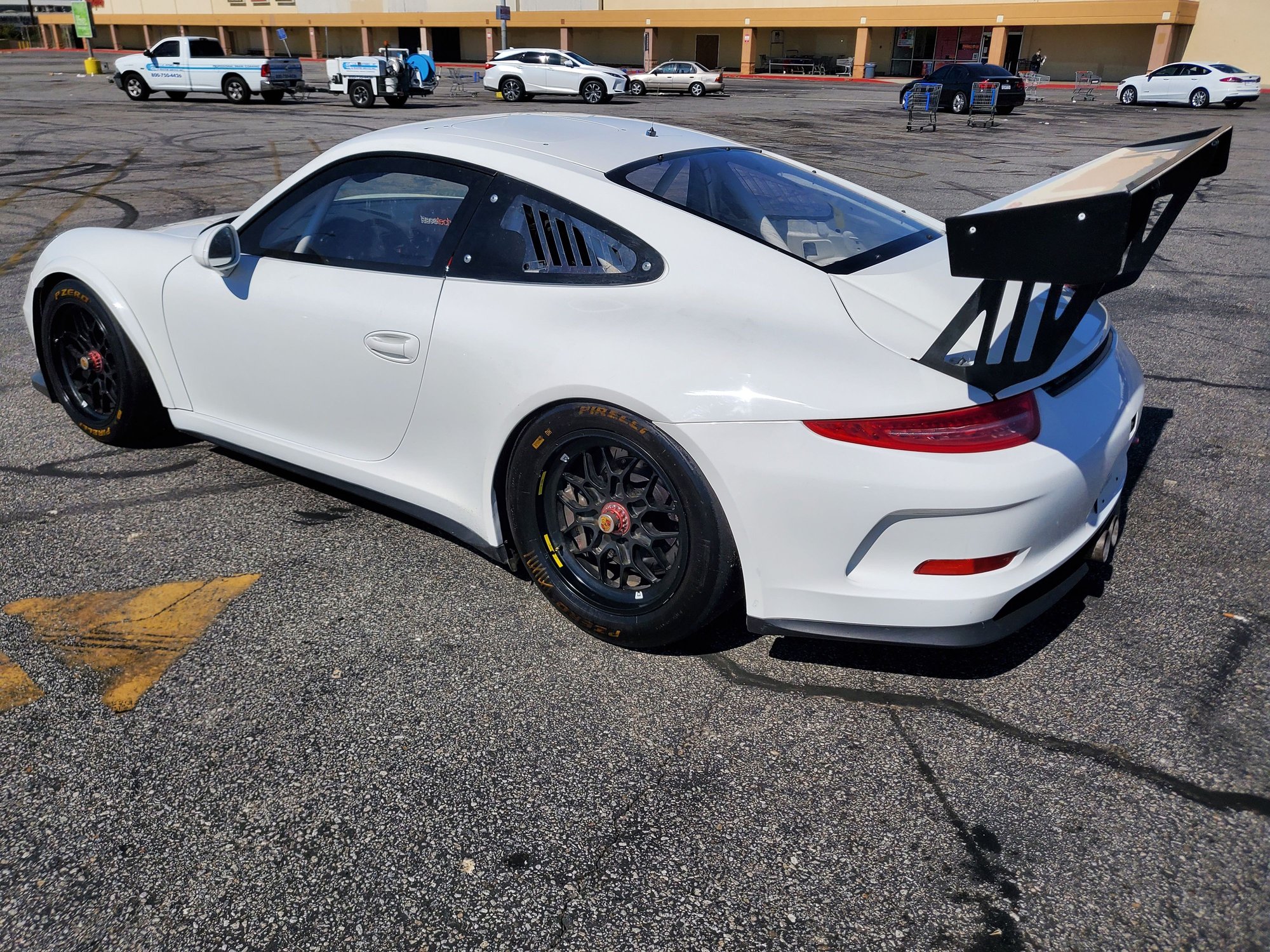 2014 Porsche GT3 - Porsche 991 GT3 Cup Race Car - Used - VIN WPOZZZ99ZES198133 - White - North Hollywood, CA 91605, United States