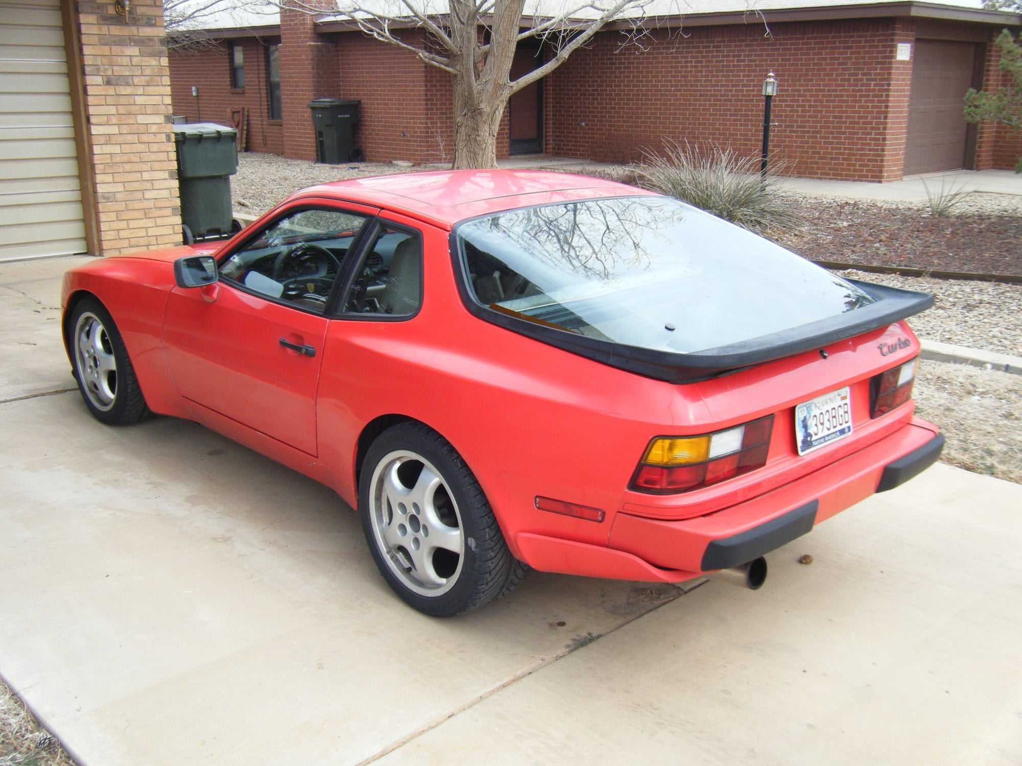 1986 Porsche 944 - Great 944 Turbo, needs a good home - Used - VIN WP0AA0950GN152485 - 151,600 Miles - 4 cyl - 2WD - Manual - Coupe - Red - North Little Rock, AR 72114, United States