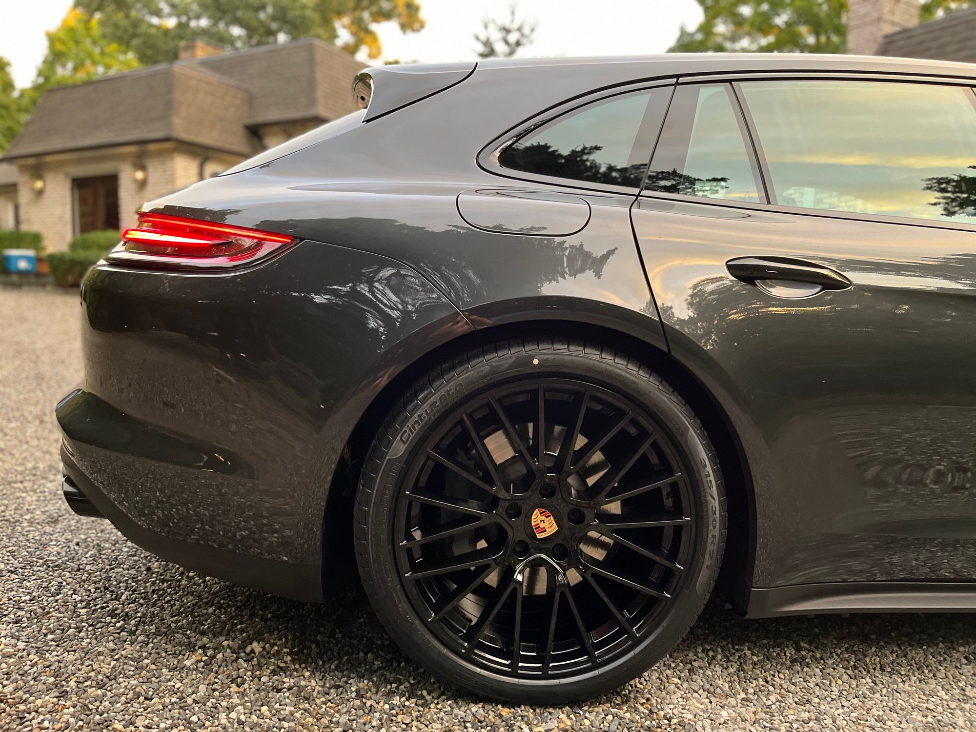 2018 Porsche Panamera - 2018 Porsche Panamera 4S Sport Turismo - LOADED - Used - VIN WP0CB2A72JL190480 - 66,000 Miles - 6 cyl - Wagon - Gray - Armonk, NY 10506, United States